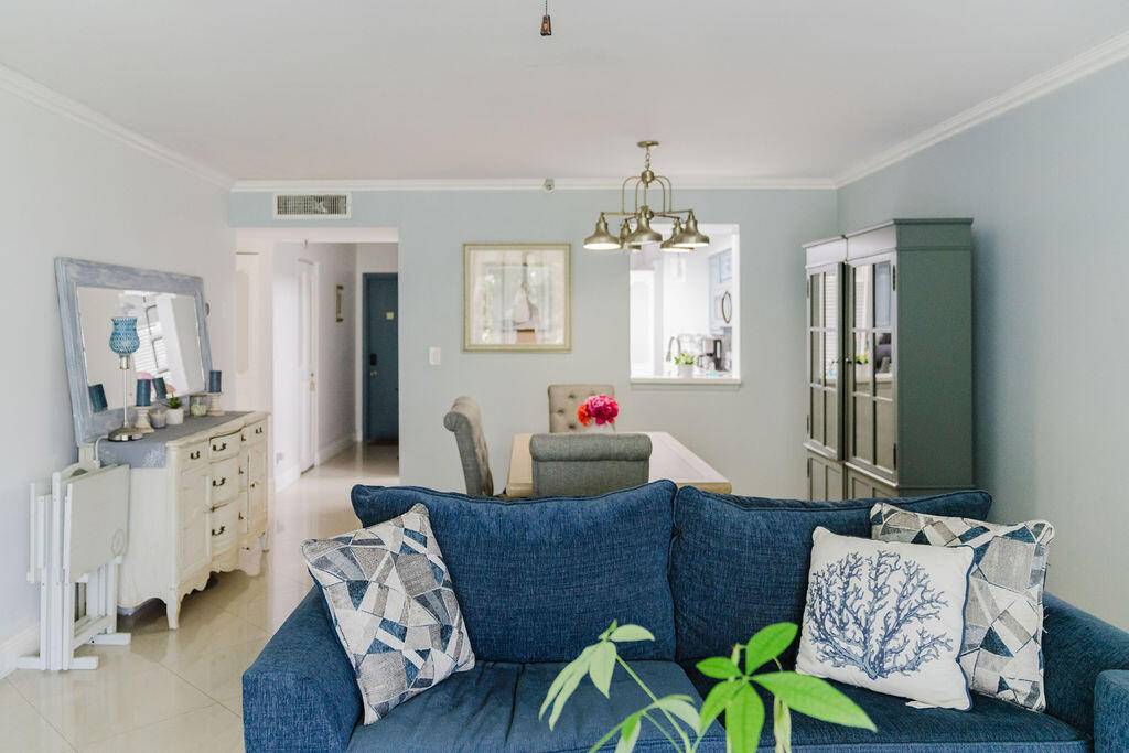 Beautifully updated 2BR 2BA unit in the desirable Waters Edge Towers.