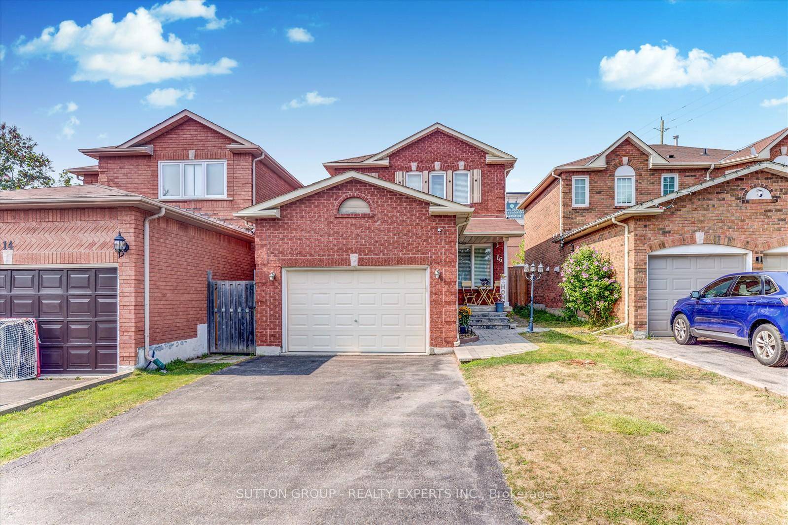 Welcome to this stunning and well maintained 3 1 bedroom, 3 washroom detached home, perfectly located in quiet, child safe home.