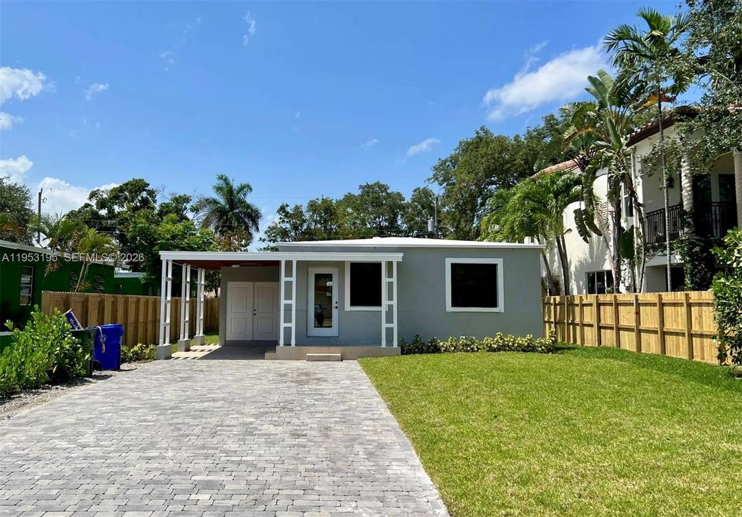 Unique income producing property on a single lot, offering 2 separate residences a 2 1 single family home and a detached 1 1 house, located in the desirable Tarpon River ...