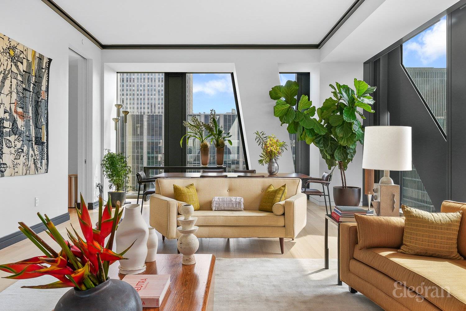 Awe inspiring luxury meets breathtaking views in this opulent 3, 404 sqft three bedroom residence.