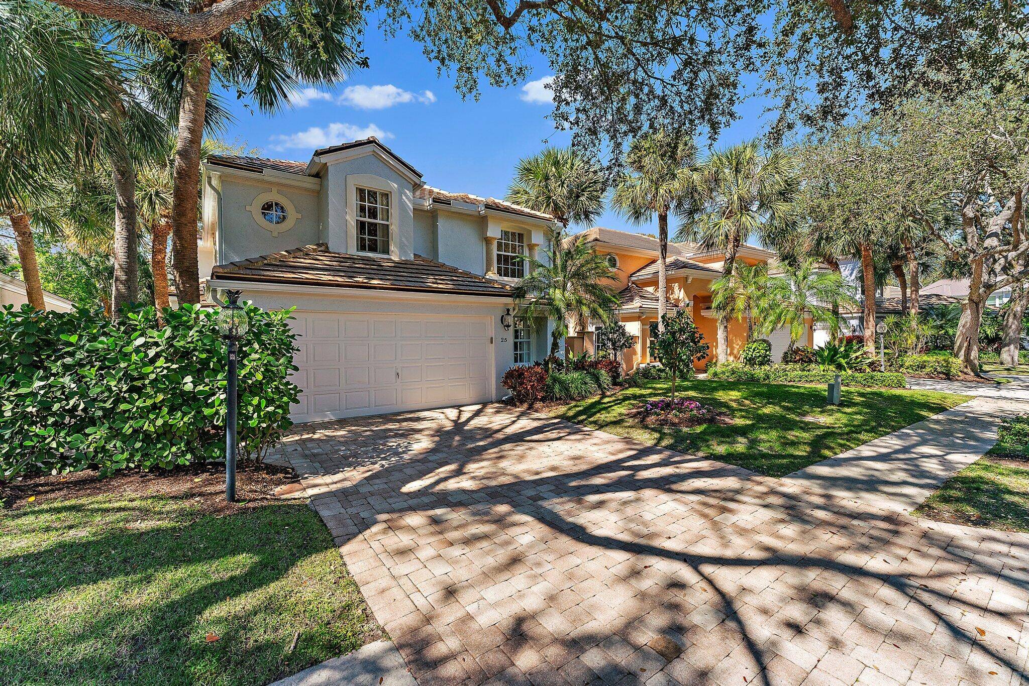 Nestled amongst the oaks, the idyllic boating lifestyle and easy stroll to the beach awaits in this stunning, exquisitely remodeled three bedroom loft residence, with deeded boat slip and lift, ...