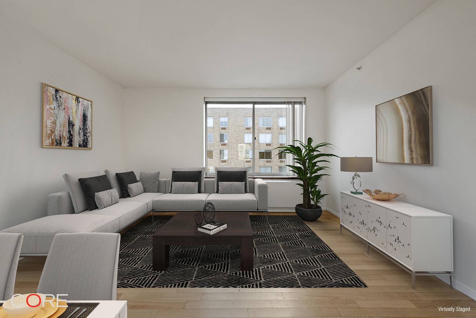 Oversized with high ceilings !