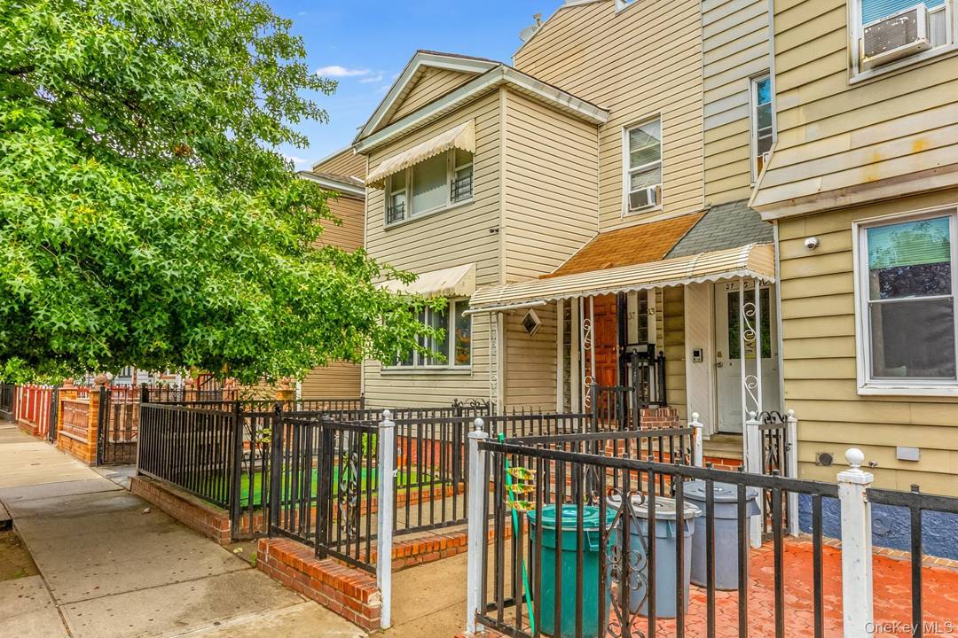 Take advantage of this exceptional opportunity !