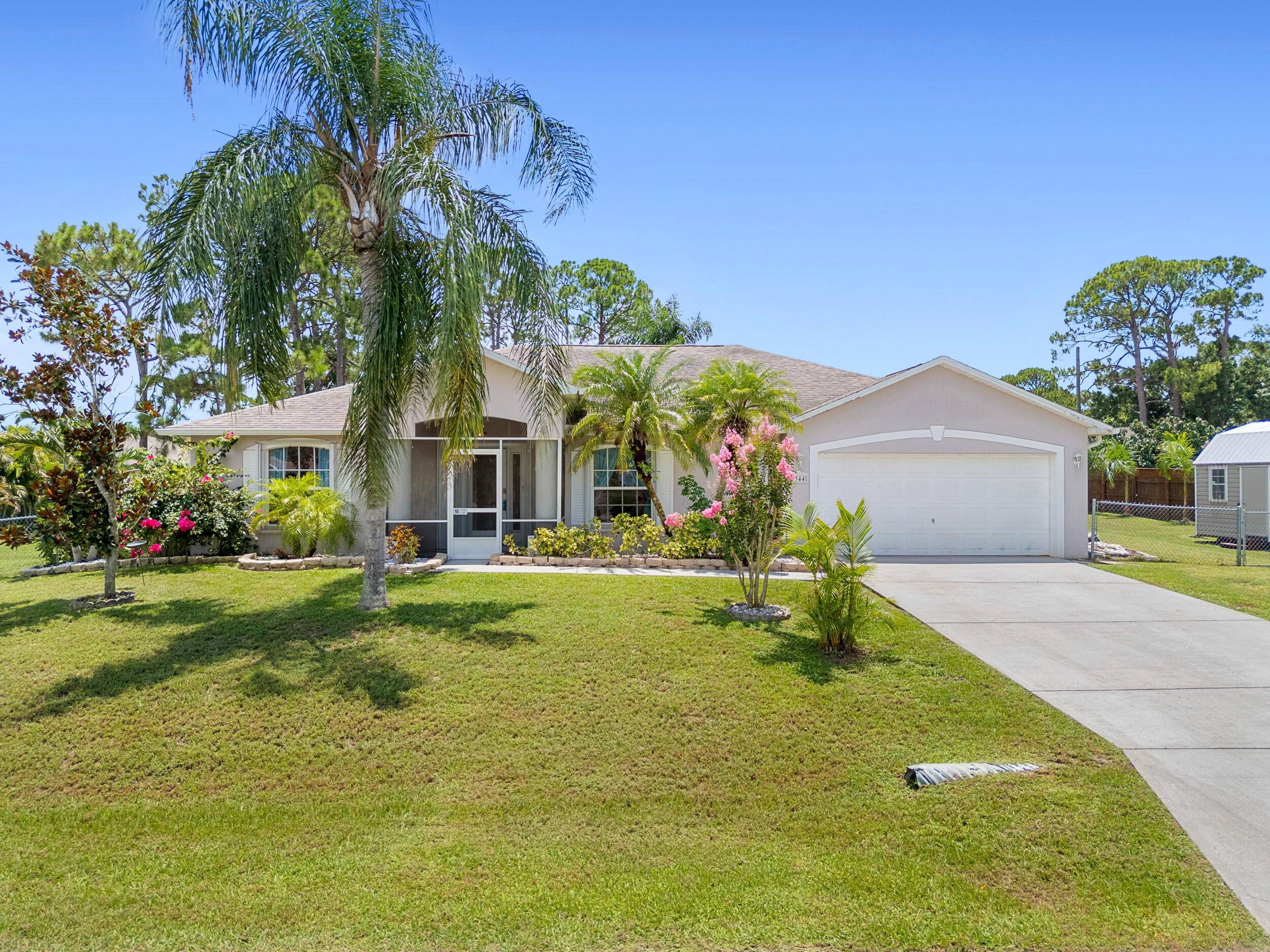 Located in a rapidly growing city just minutes from shopping, dining, and everyday conveniences, this stunning home offers the perfect blend of space, comfort, and style.