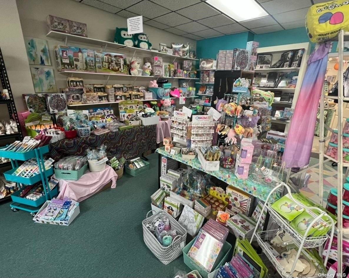Turnkey Art School and Retail business with an established customer base.