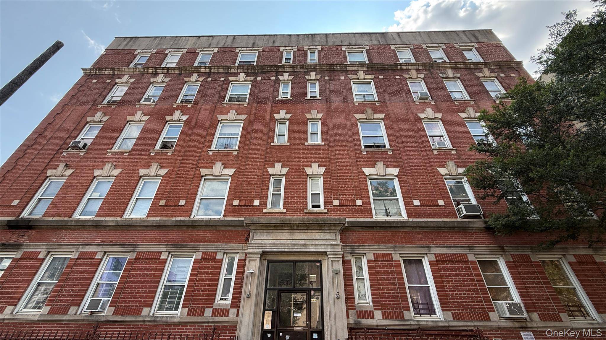 560 E 189th Street offered for the first time in nearly five decades.