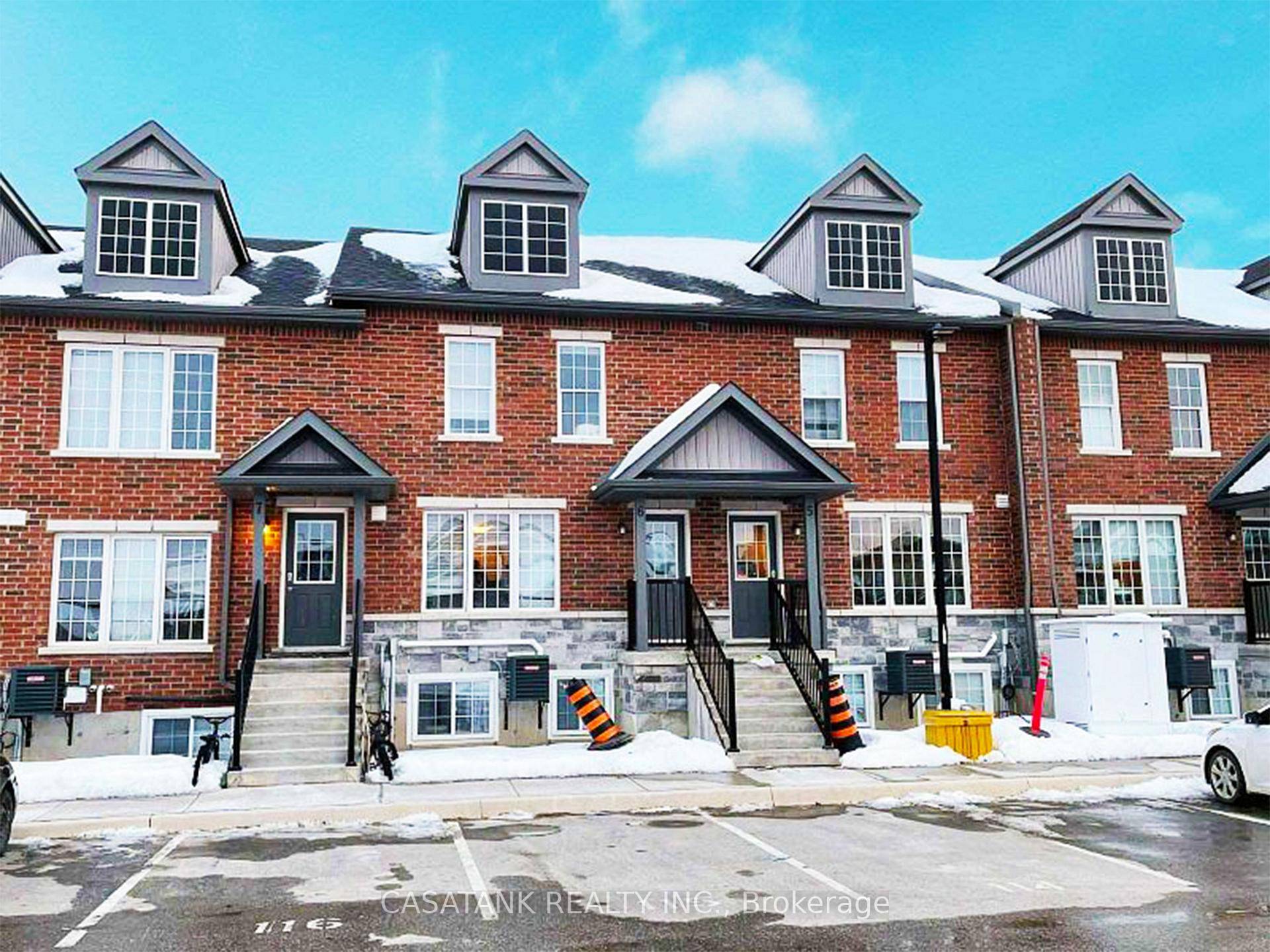 This Ready Made Student Or Young Professional Rental Boasts A Shared, Furnished Kitchen Living Space For Common Area With Stylish Kitchen Cabinets, Stainless Steel Appliances amp ; Quartz Counters.