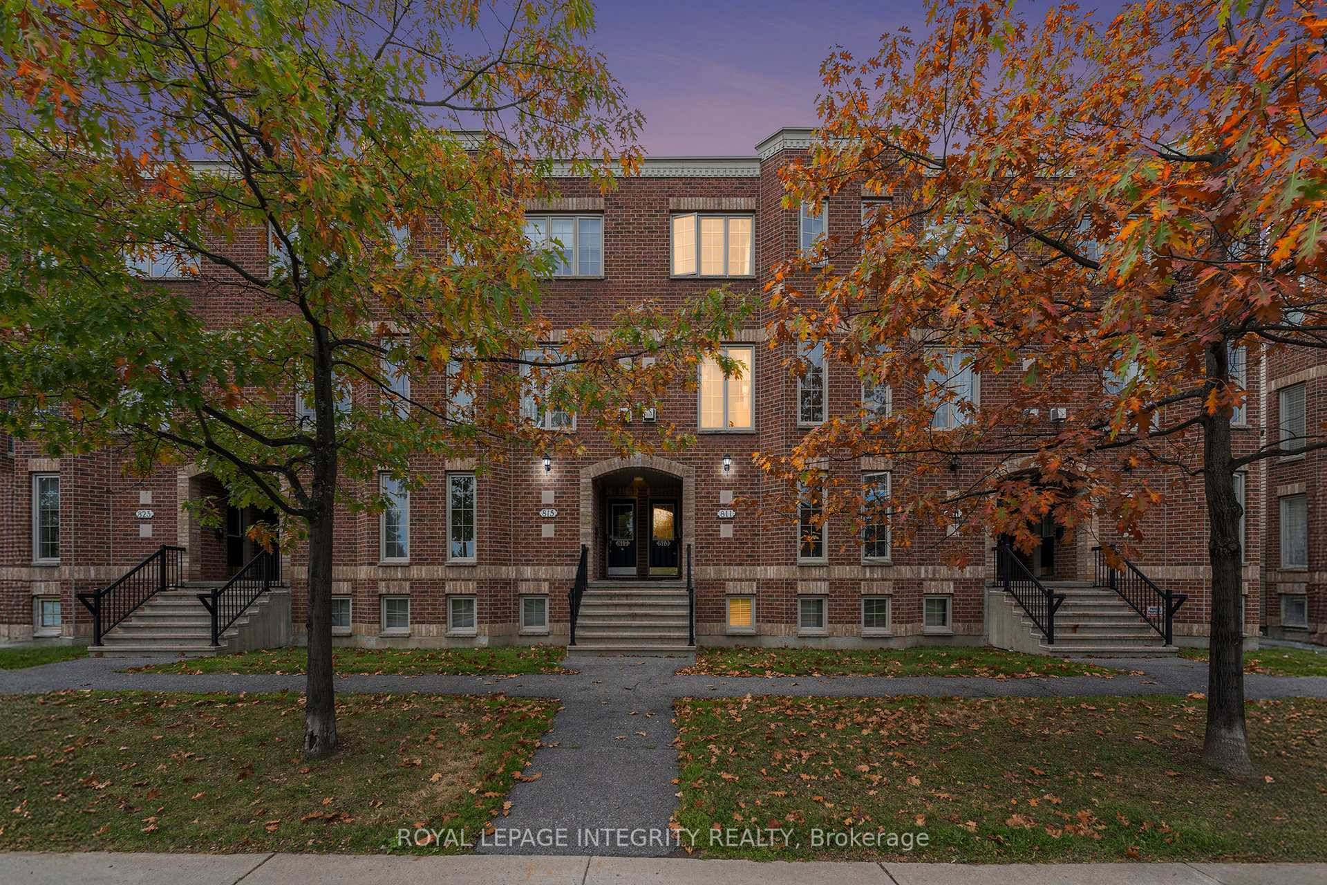 Welcome to 813 Longfields Drive, located in the heart of Barrhaven.