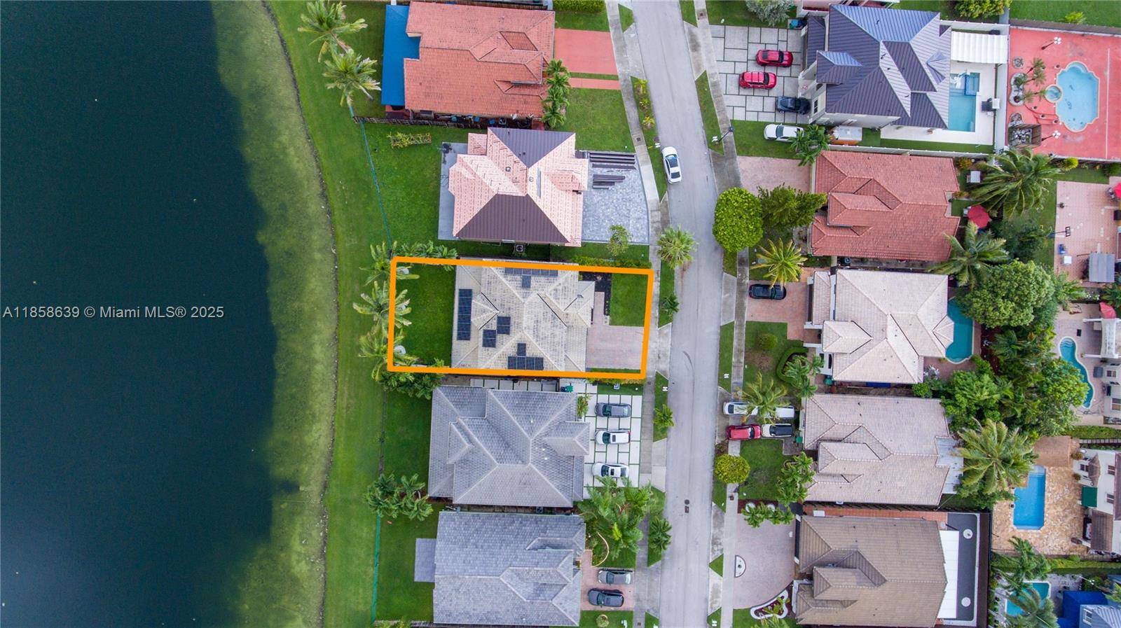 Lakefront gem in Sunset Lake Estates !
