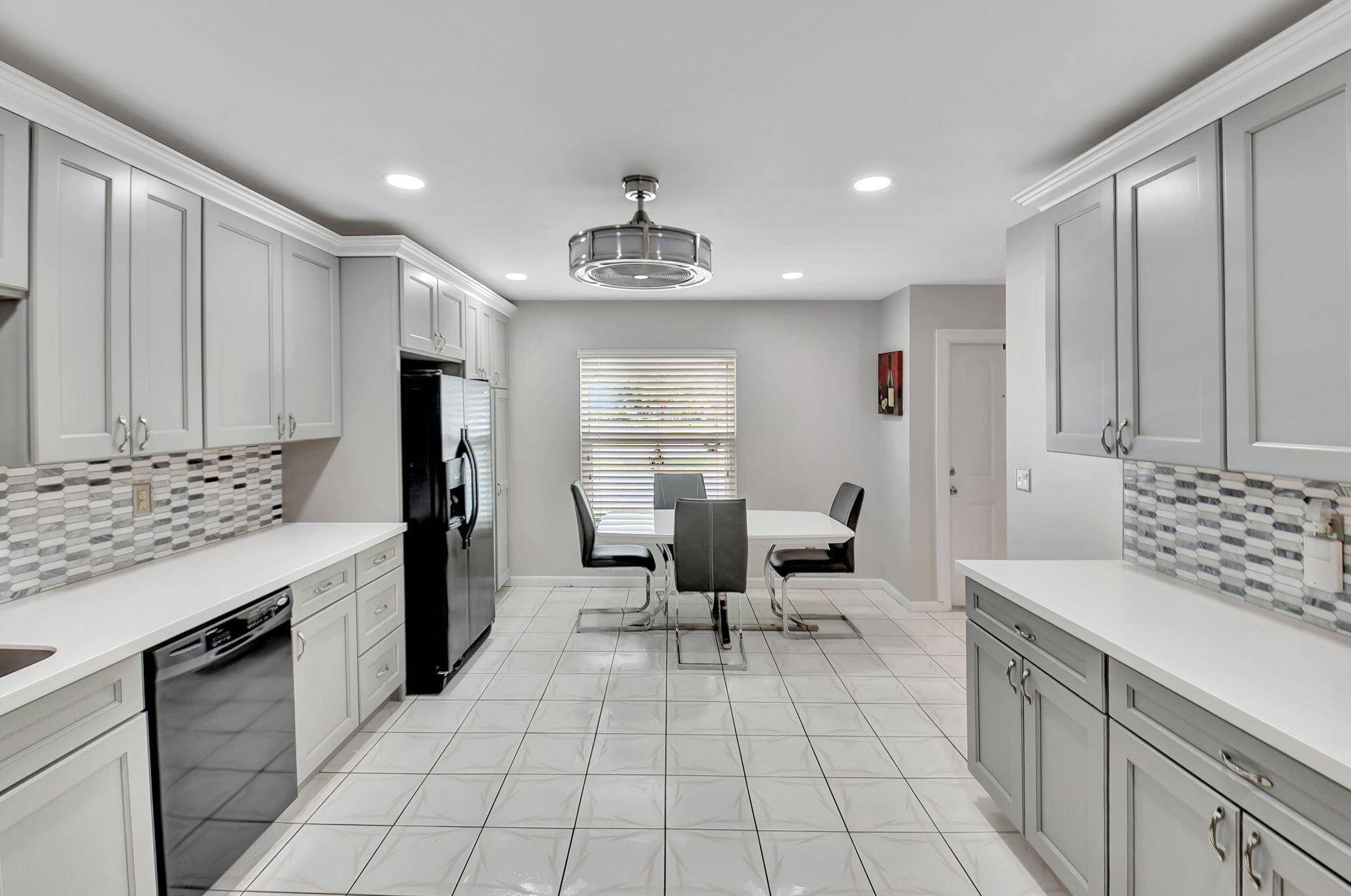 Welcome home to your vacation lifestyle !