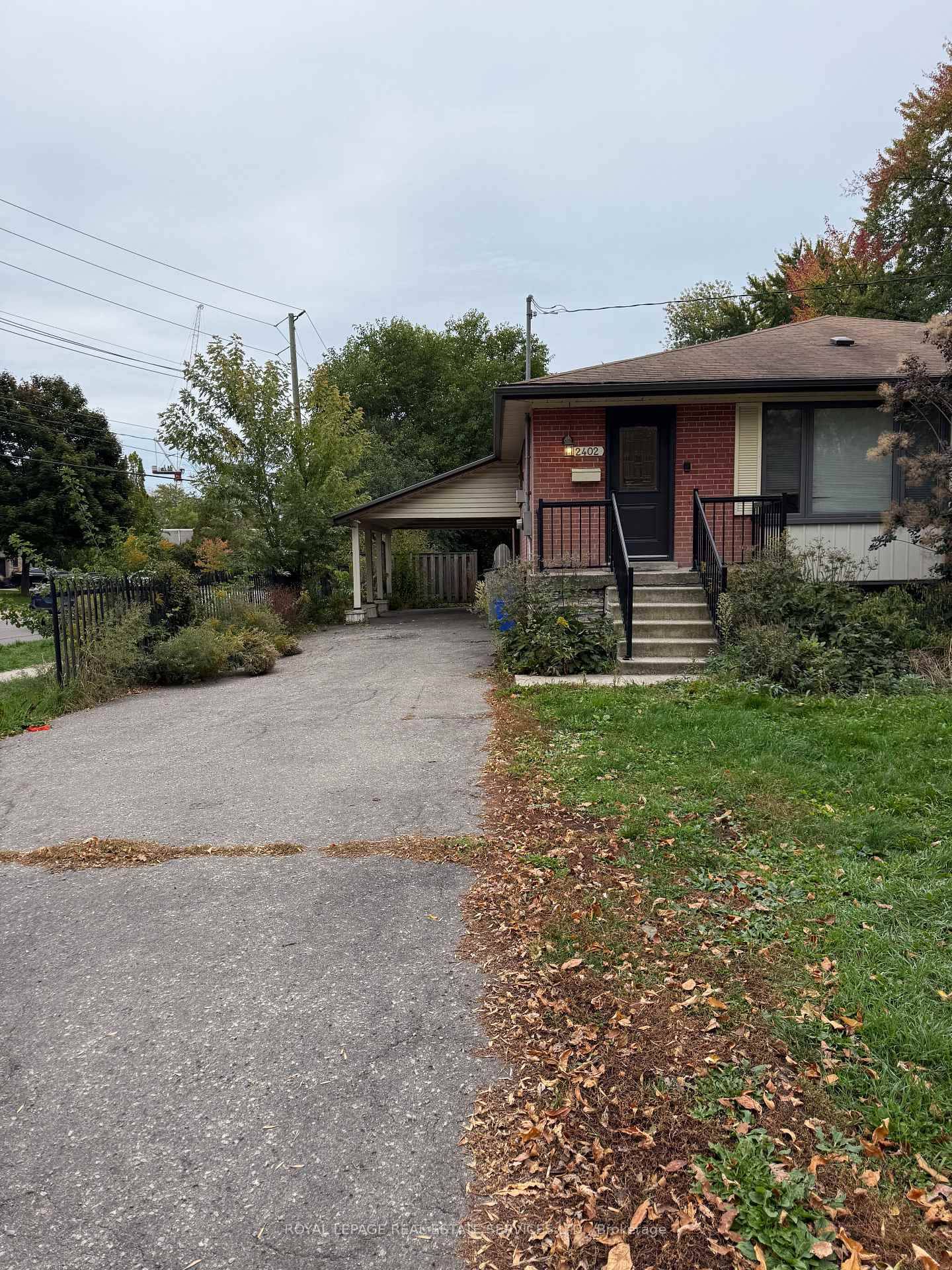 Welcome To The Heart Of Bronte Village !