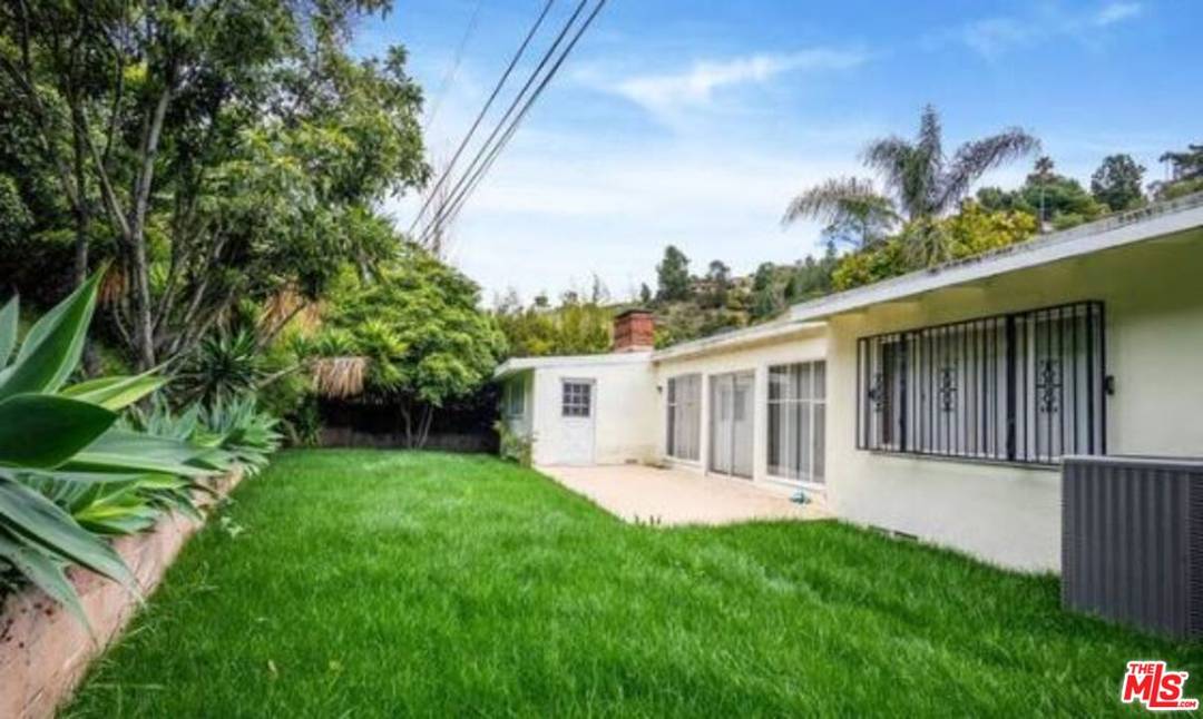 1555 San Ysidro Dr 3BR Beverly Hills Post Office | B.H.P.O. La