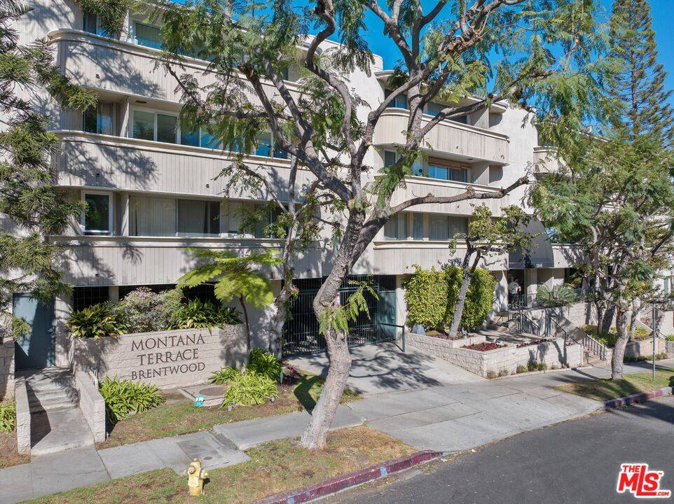 11645   Montana Ave 1BR Brentwood La
