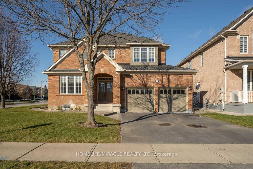 Bright amp ; Spacious Legal Basement Apartment Prime Castle more Location !
