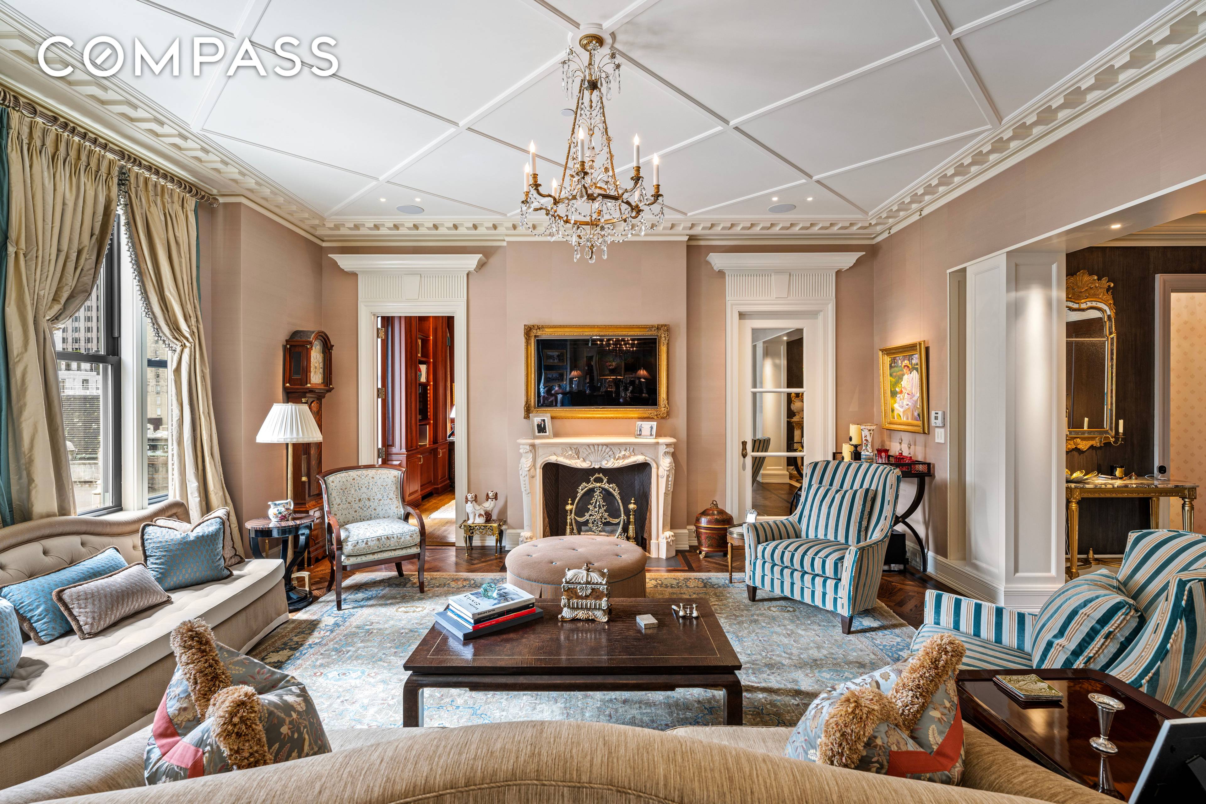 This masterfully designed 2 bedroom, mint condition bright Residence in the world renowned Plaza Private Residences was designed by architects Cicognani Kalla and decorated by AD 100 designer Richard Keith ...
