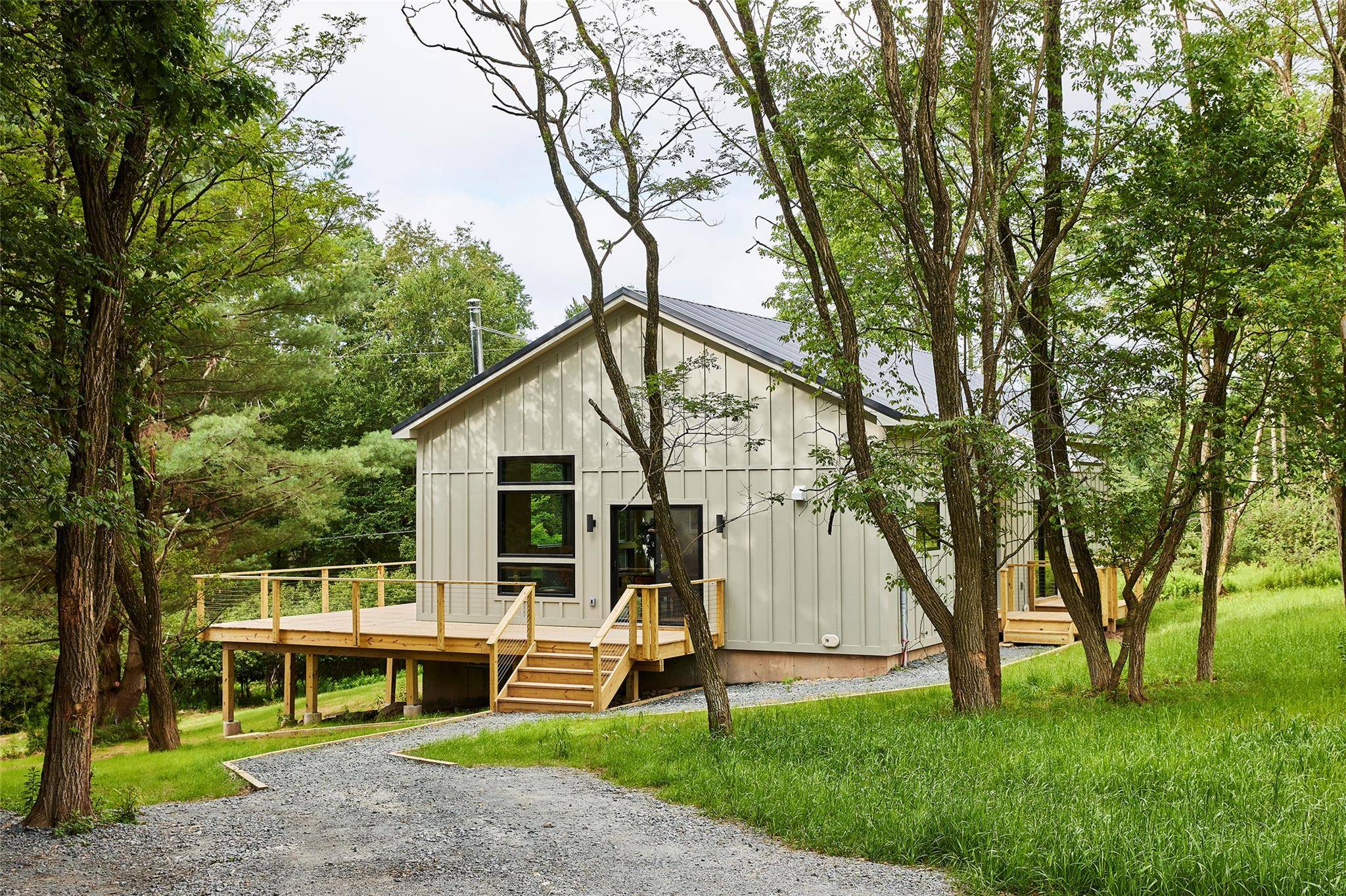 Discover Yaun Road Cabin, a stunning new construction on a quiet country road near vibrant Livingston Manor, NY.