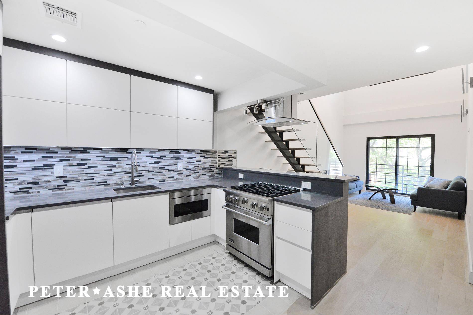 Welcome to 800 Park Place, a boutique new condo development with 8 units.