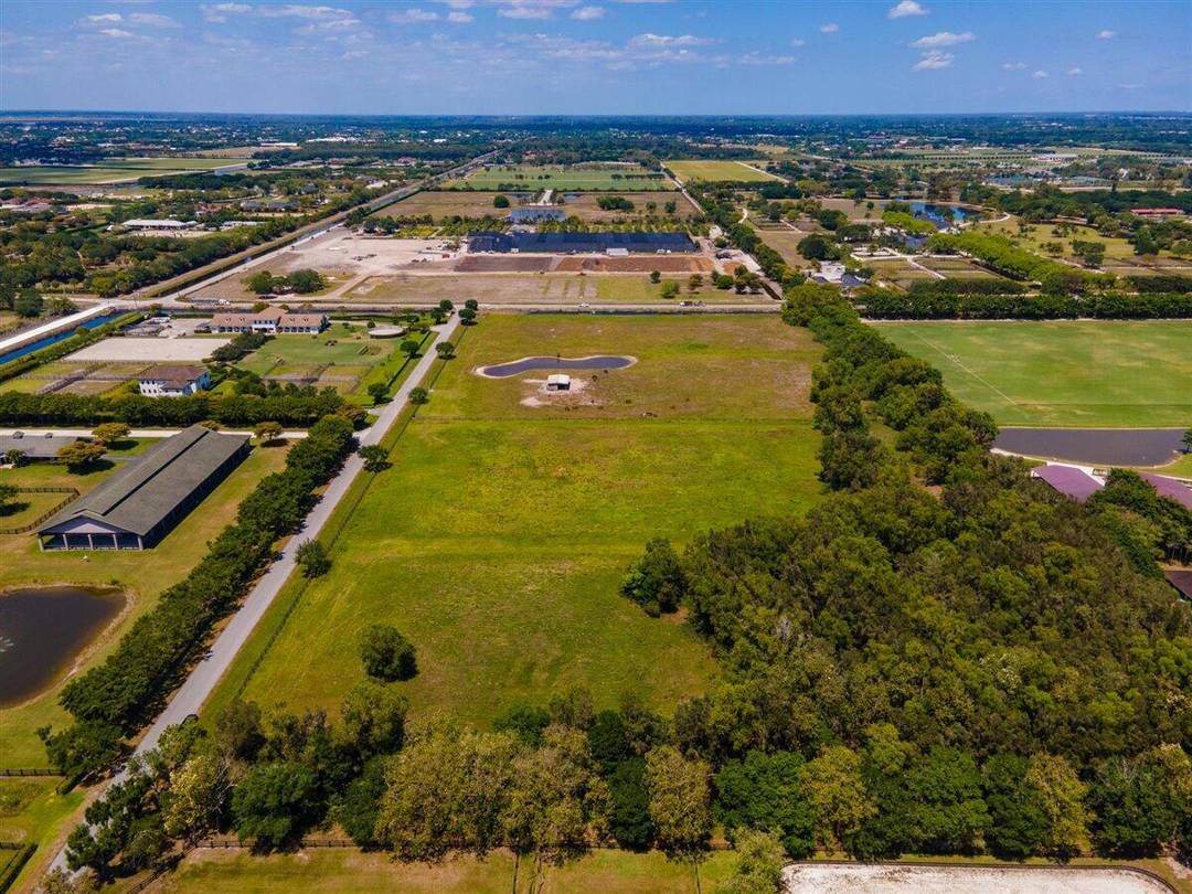 Remarkable 10 acres in a prestigious gated Equestrian community in Wellington !