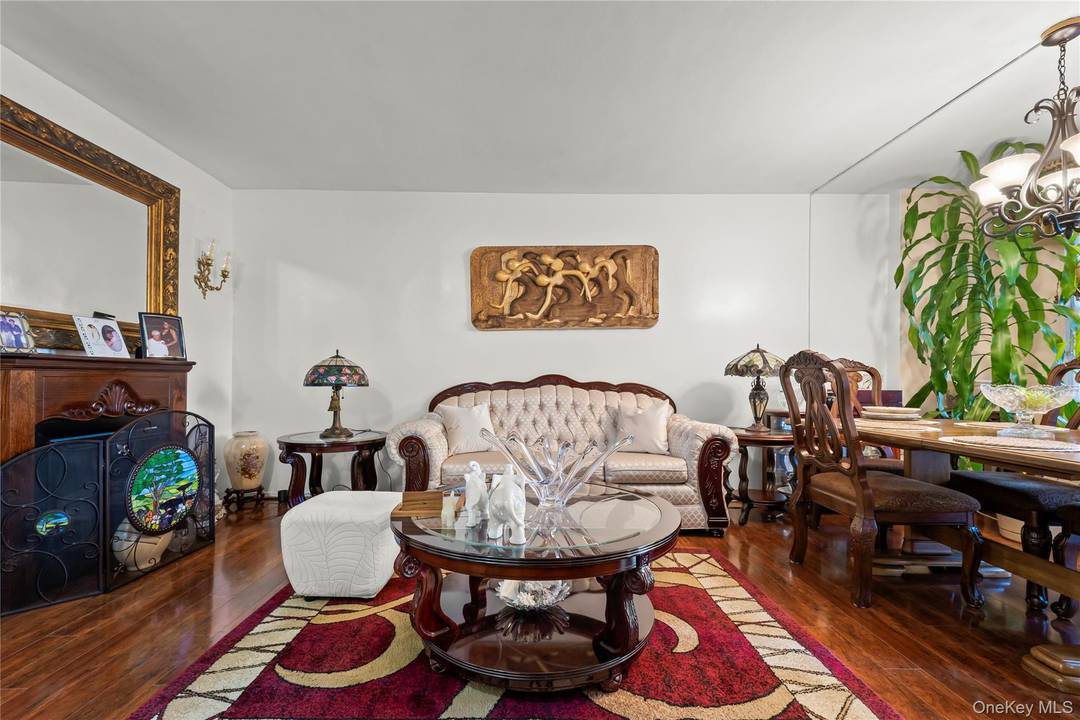 Welcome to 12399 Flatlands ave unit 1L located in the East New York Section of Brooklyn, This astounding apartment Located on this first floor Facing East of building as well ...