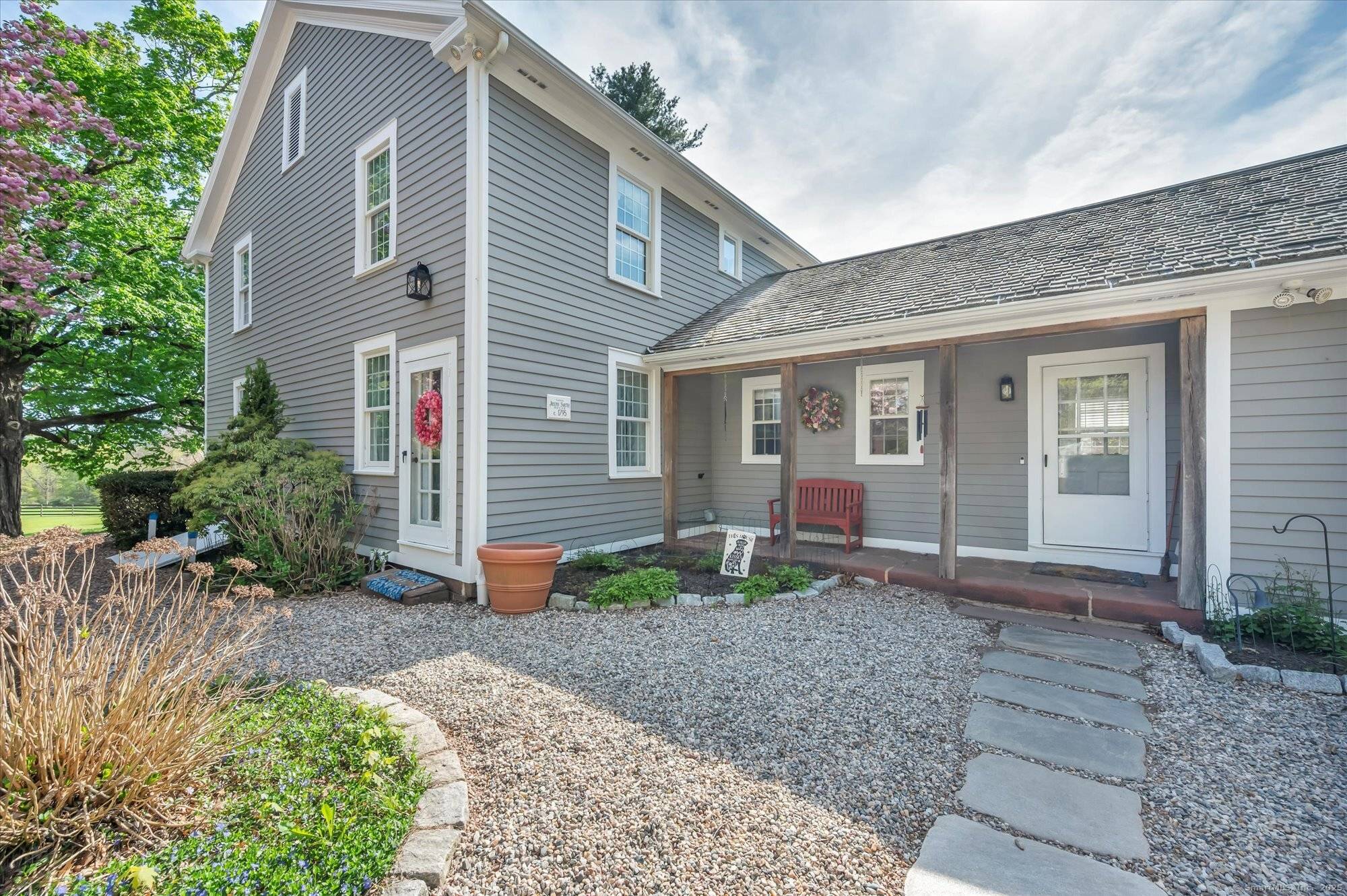 122 Nooks Hill Road originally built in 1790, this traditional colonial was rebuilt in 1983 and became the perfect blend of antique with the modern conveniences that we can all ...