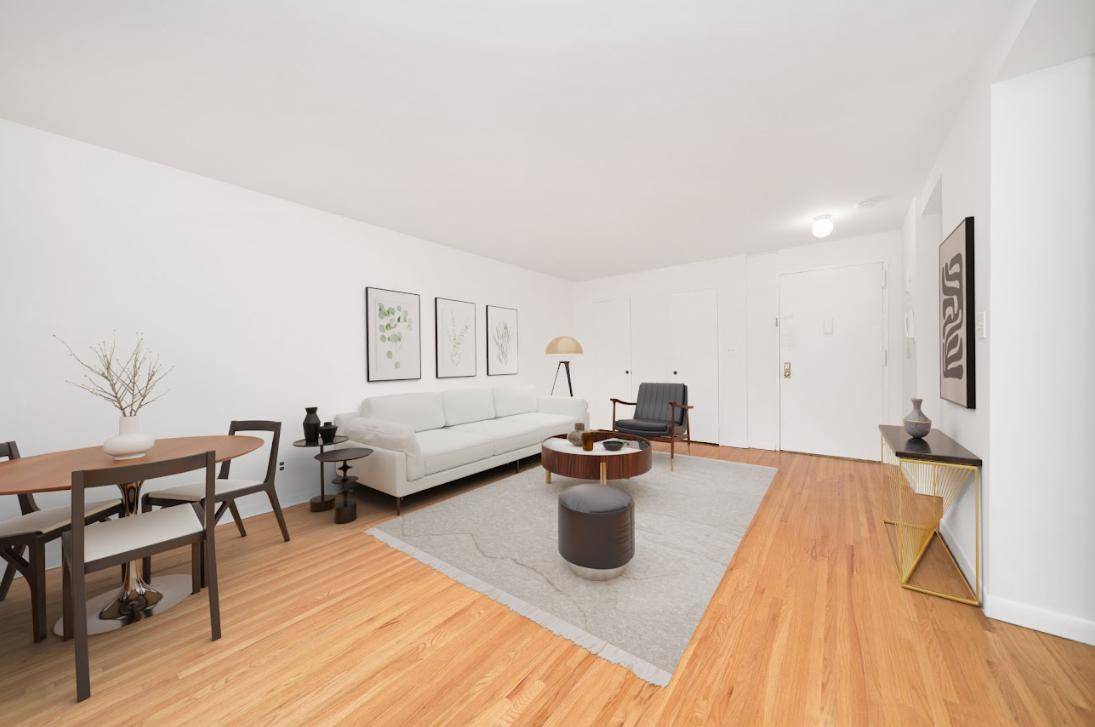 INQUIRE FOR VIDEO AVAILABLE STARTING JULY 3 Live in this beautiful 1BR apartment in a pristine ELEVATOR building in a prime Lenox Hill location !