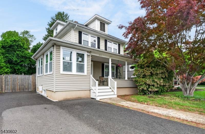 Grove St Somerville Boro New Jersey Single-Family