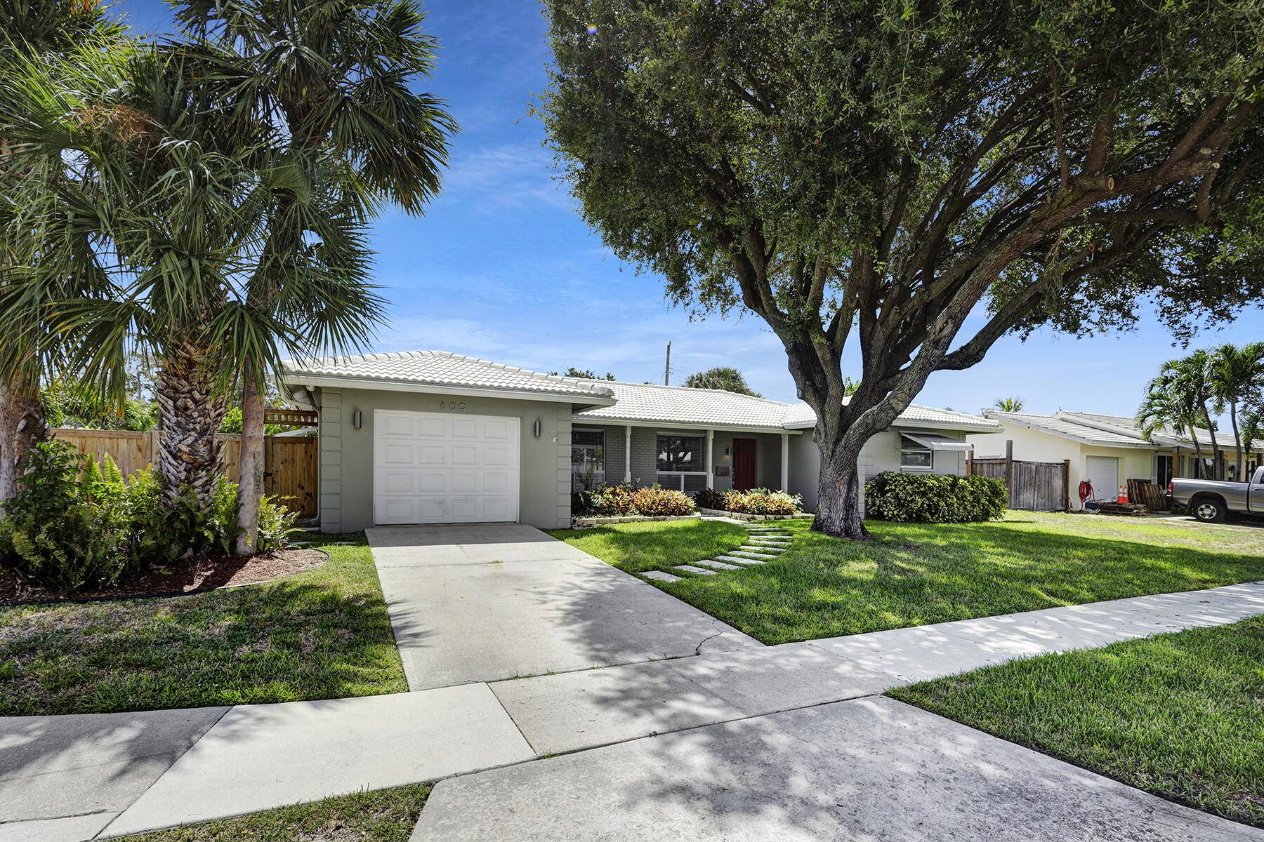 Monthly lawn care and weekly pool maintenance are included in the rent making life just a little easier !