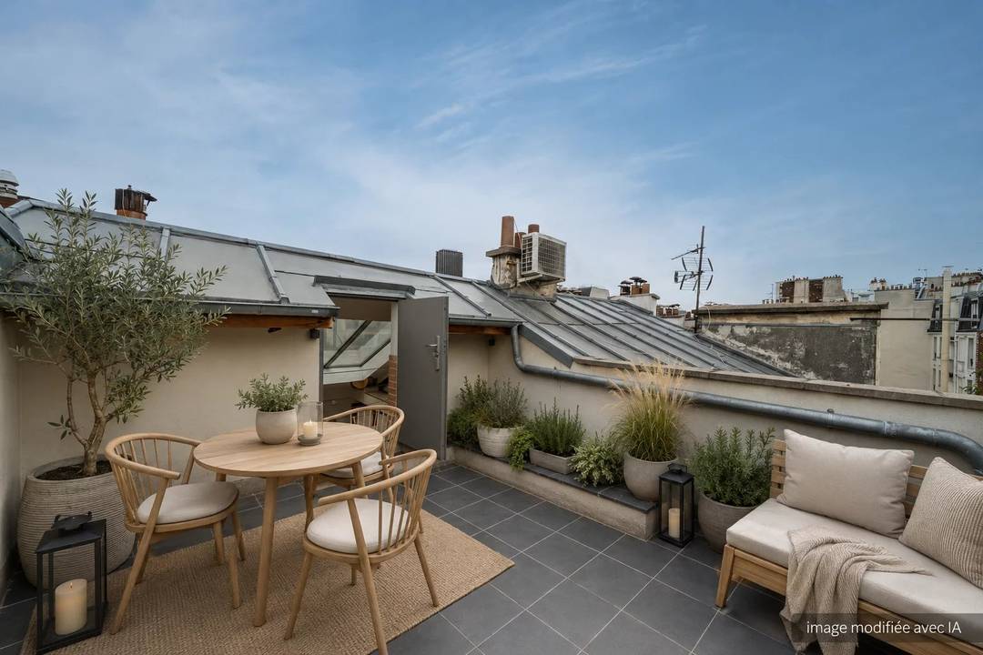 ROGERS STREET: Family Triplex - Top floors - Bathed in light - South-facing terrace