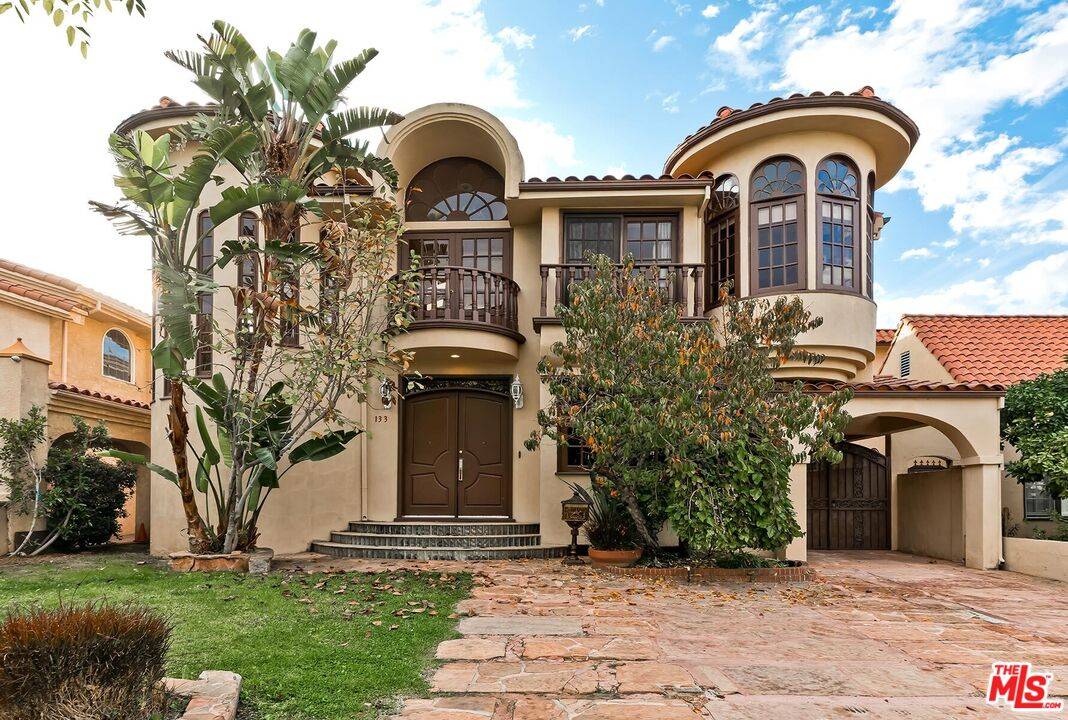 133  S Swall Dr 4BR Beverly Grove La