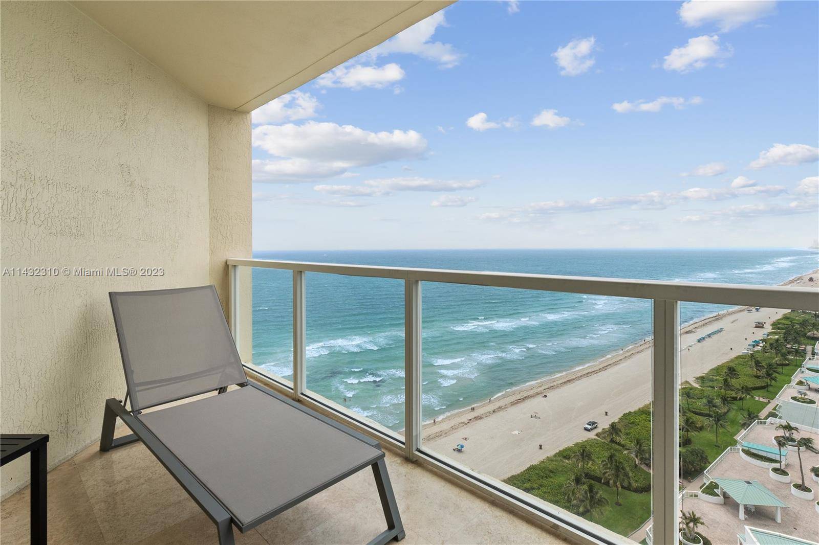 Breathtaking ocean views from every corner from this beautiful 2 DEN unit !
