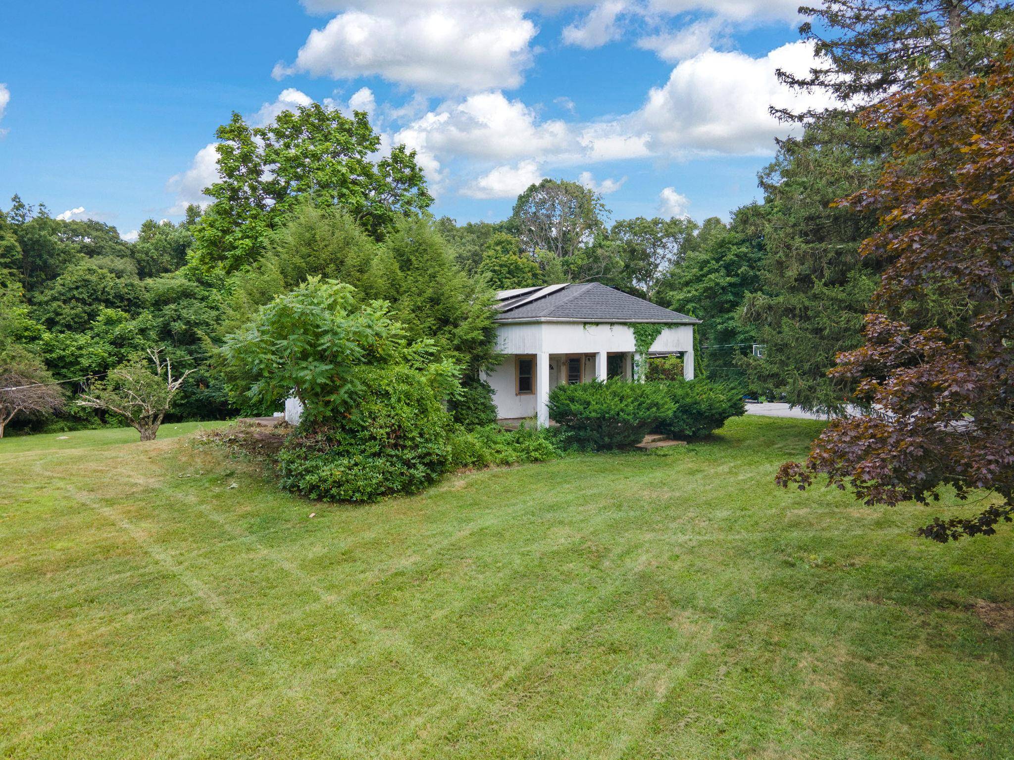 This 4 bedroom, 3 bath single family home sits on an incredible 7.