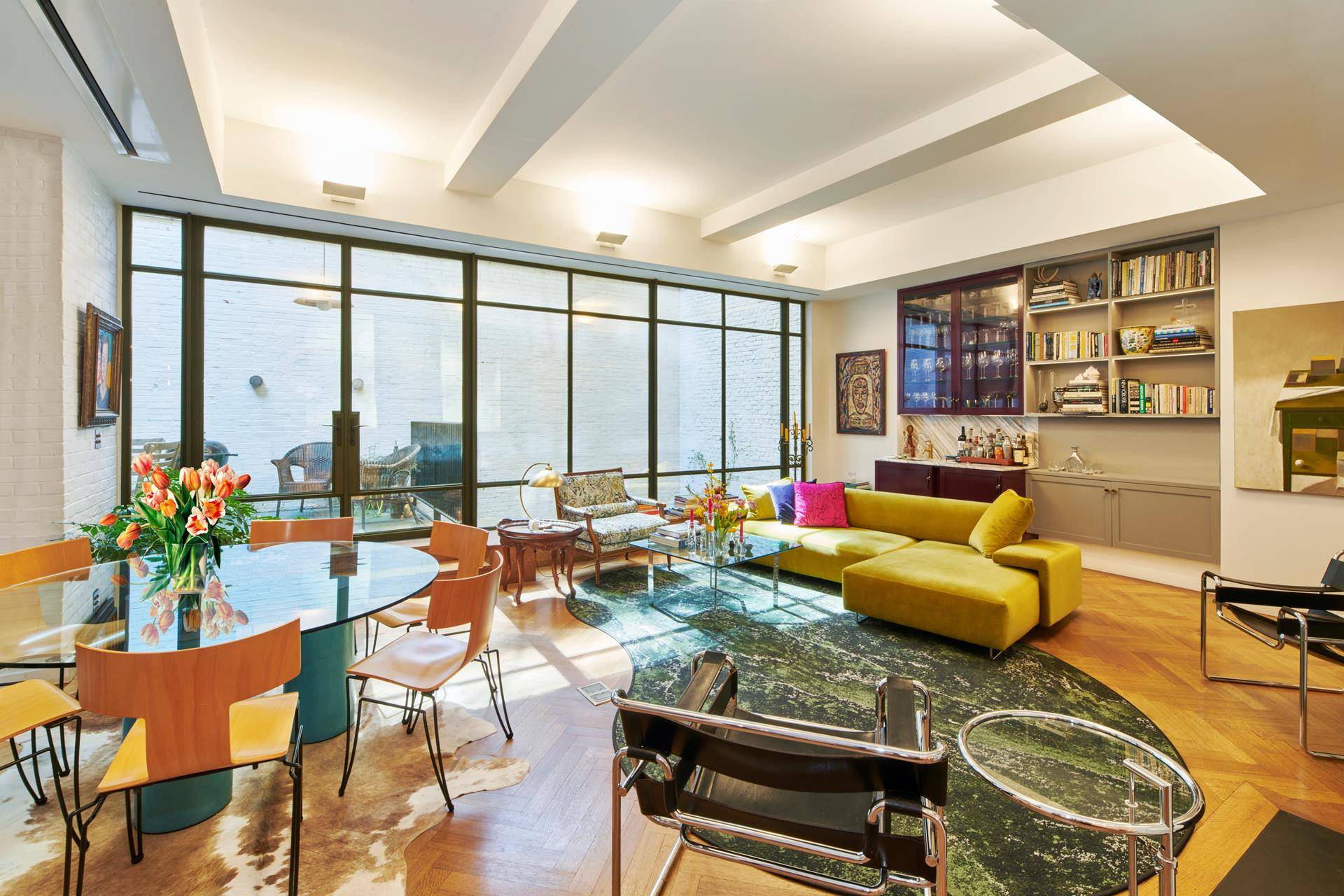 Experience true 'wow factor' in this exceptionally designed fully appointed duplex home, with private outdoor space, that had the distinction of being the main feature in the New York Times ...