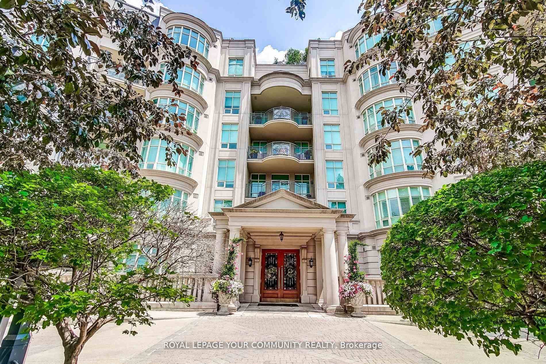 Welcome to Suite 304 at the luxurious Avignon on Bayview !