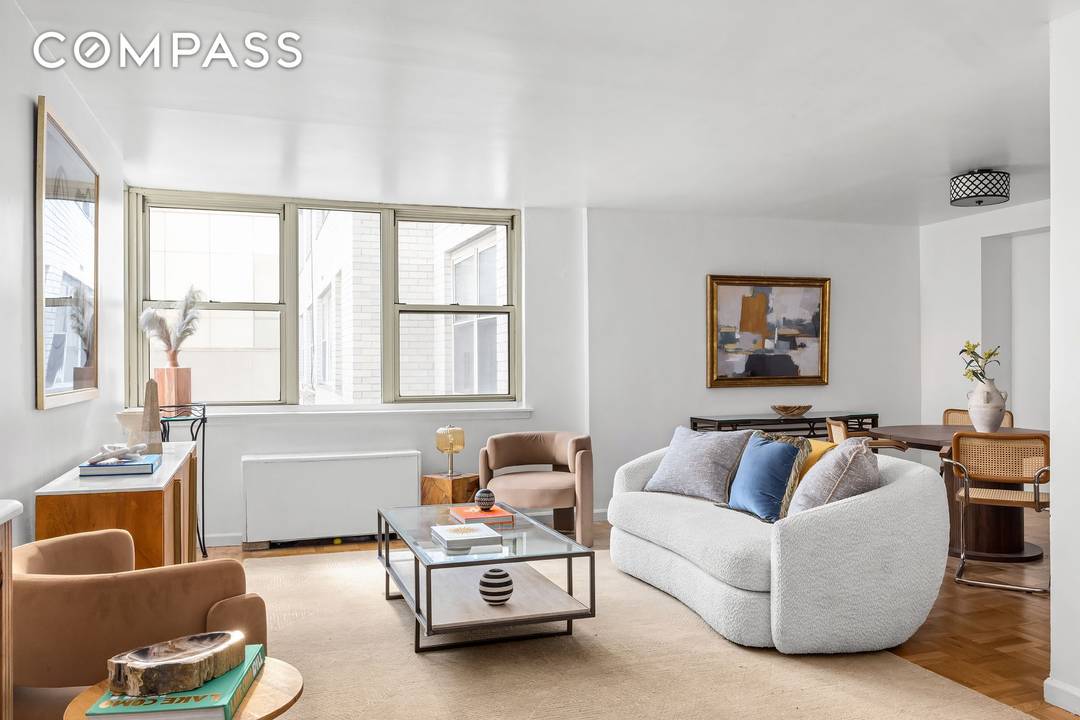Bright, spacious, and exceptionally quiet, this generously proportioned one bedroom condominium offers comfortable living in the heart of Midtown.