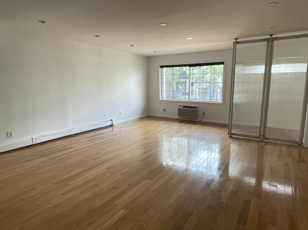 Welcome to 278 Kosciuszko, a spacious, privately owned 2 bed, 2 bath apartment in the heart of Bed Stuy.