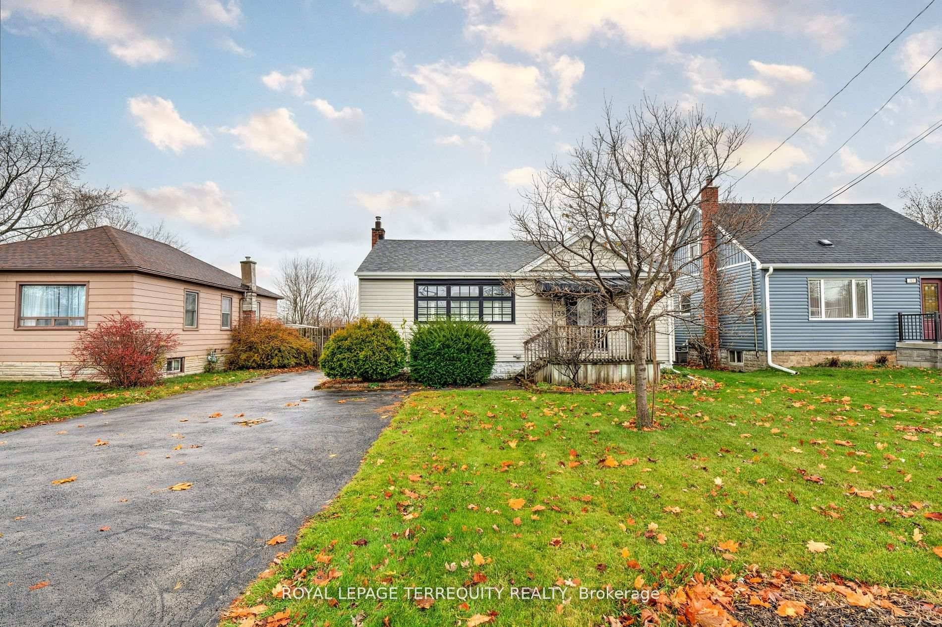 Welcome to this beautifully updated bungalow sitting on an over sized fenced lot in the sought after community of Macassa on the East Mountain.