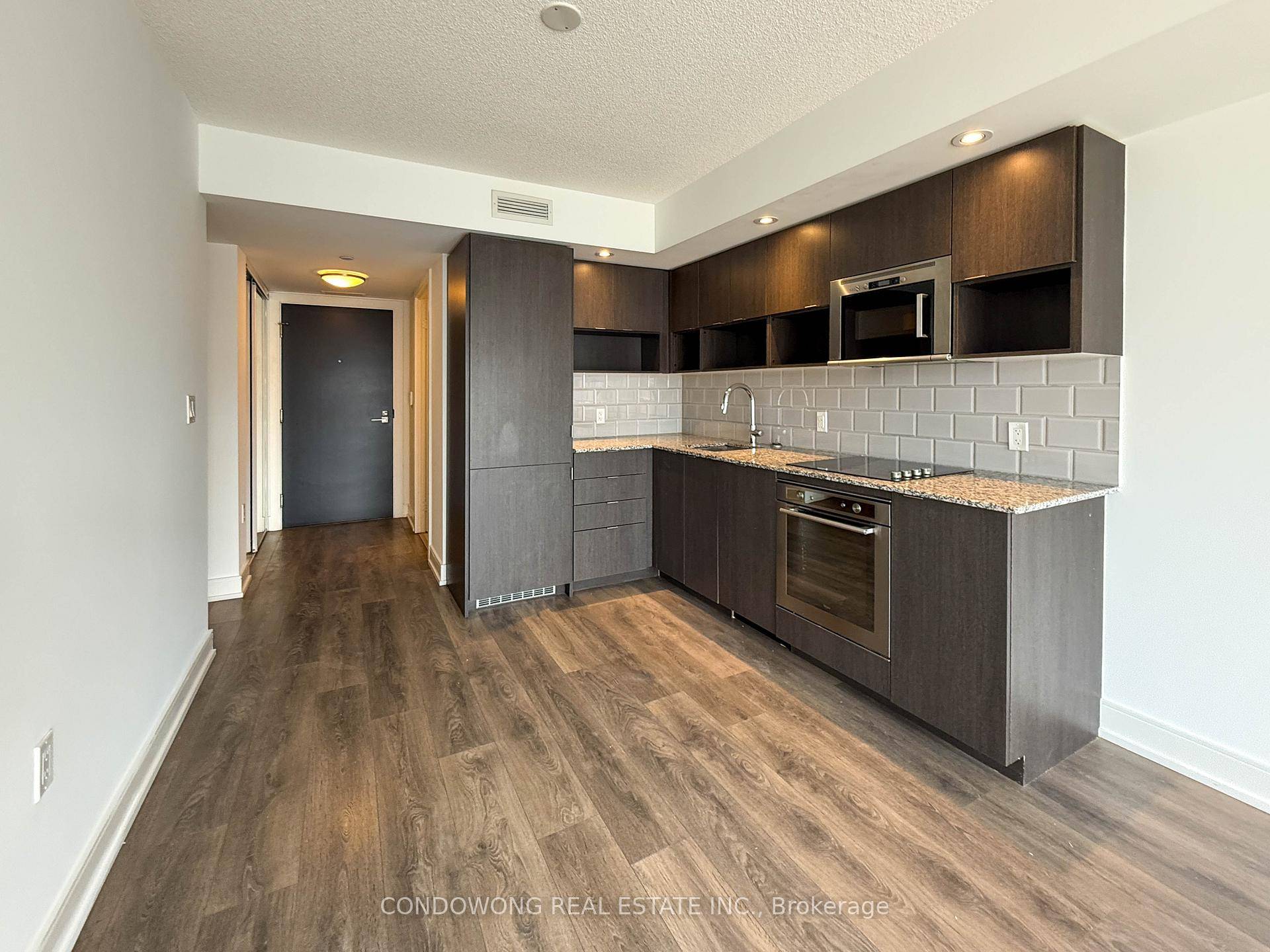 1 B Den Unit In Alter Condos Built By Tridel.
