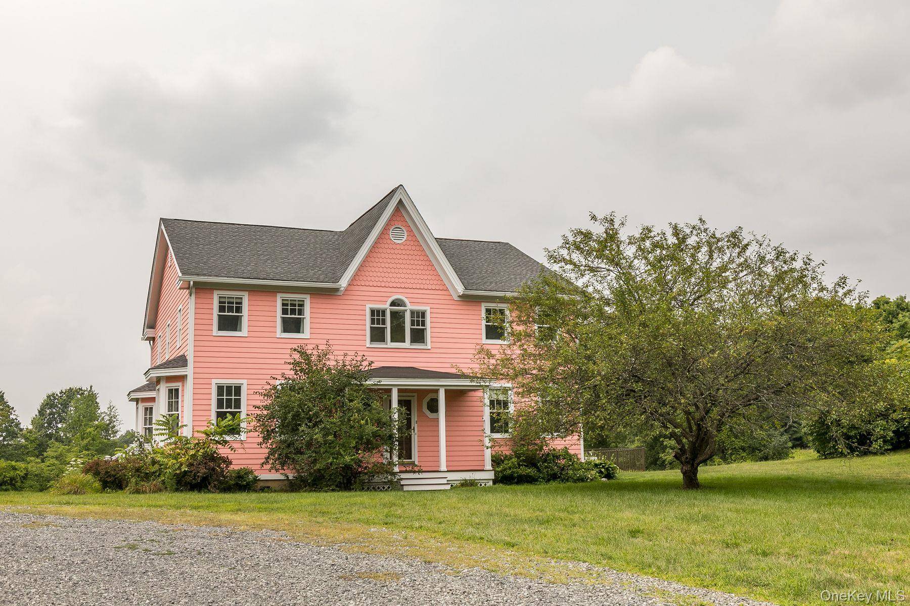 Built in 1991, this beautifully maintained and comfortably furnished 4 5 bedroom, 5 bath traditional colonial style home offers breathtaking Catskill Mountain vistas and magnificent sunsets.