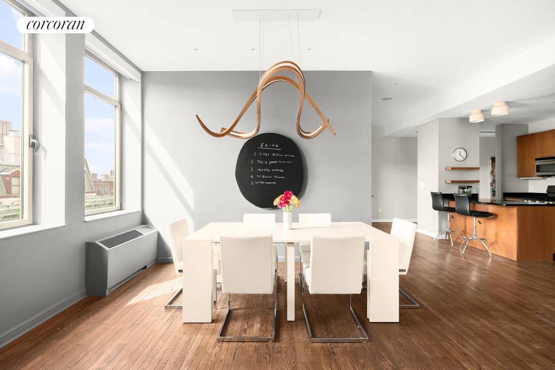 Experience loft style living in one of Chelsea's most iconic full service condominiums.