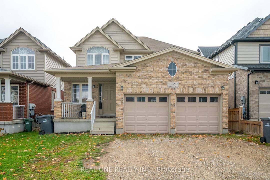 Spacious 2 bedroom, 1 bath basement unit in a well maintained upper lower duplex located in a quiet and family friendly neighbourhood.