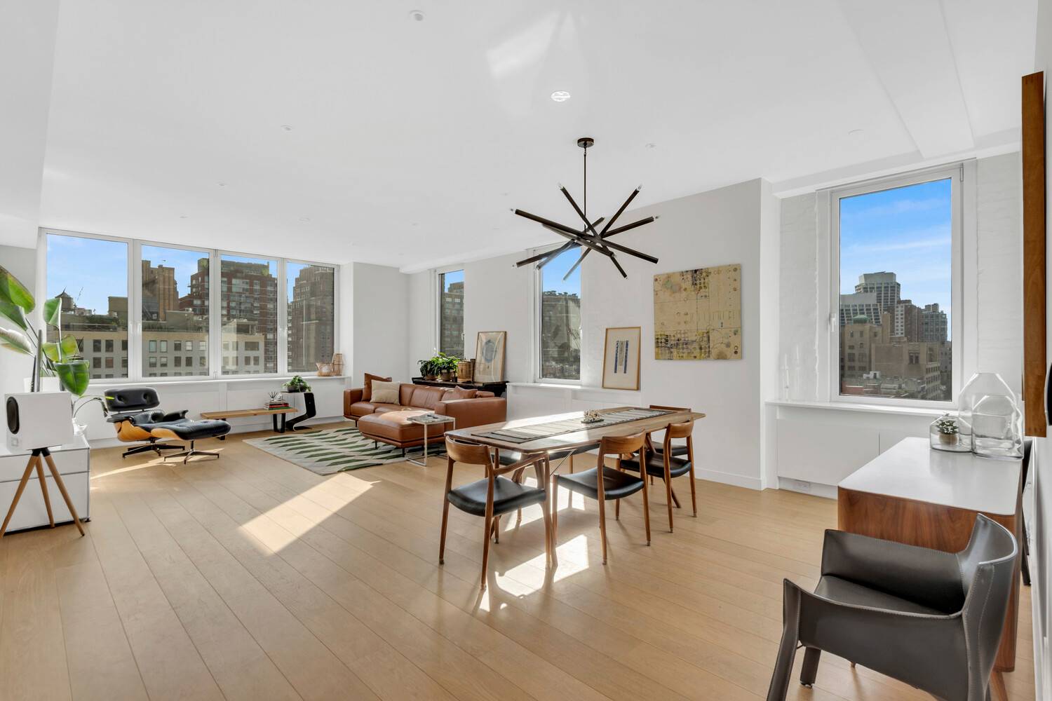 Exceptional Chelsea Loft Impeccably Renovated Corner Unit !