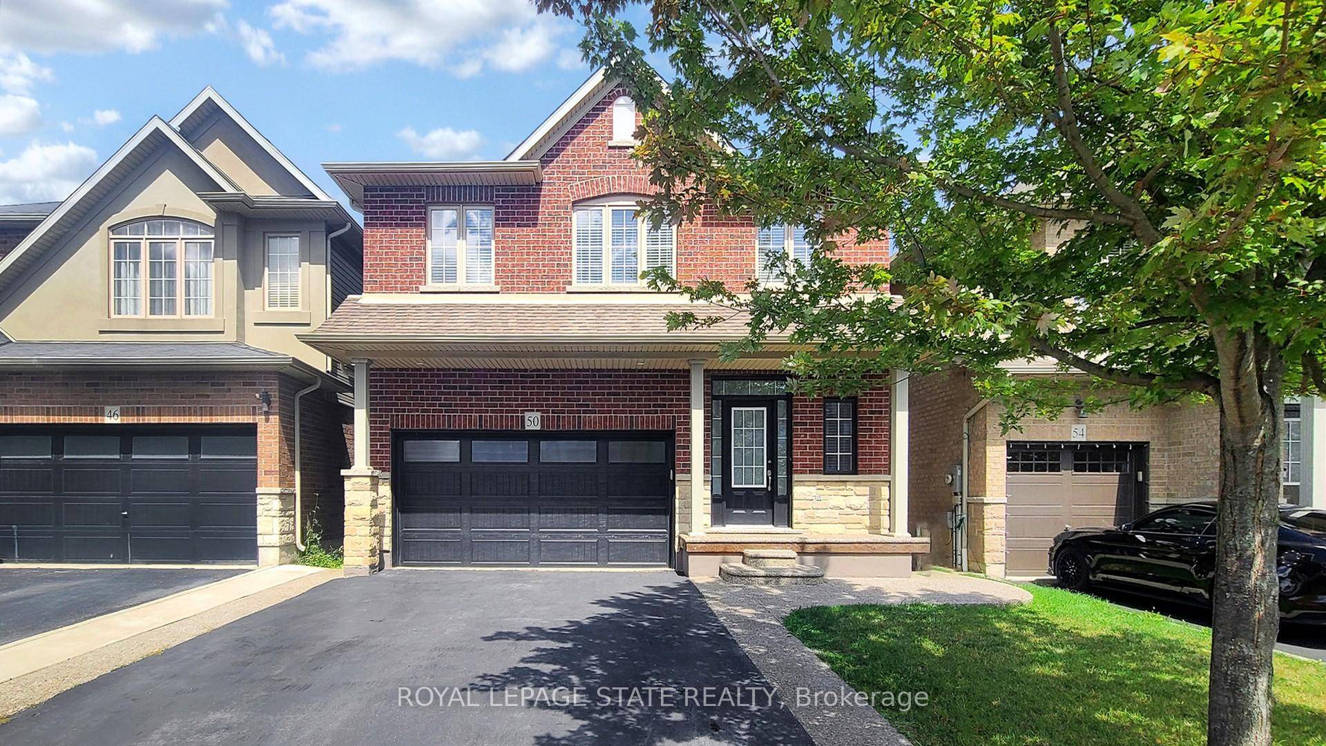 Beautifully finished from top to bottominside and outthis stunning 3 bedroom, 4 bathroom, with fully finished basement home is perfectly located next to Leckie Park in one of Stoney Creek ...