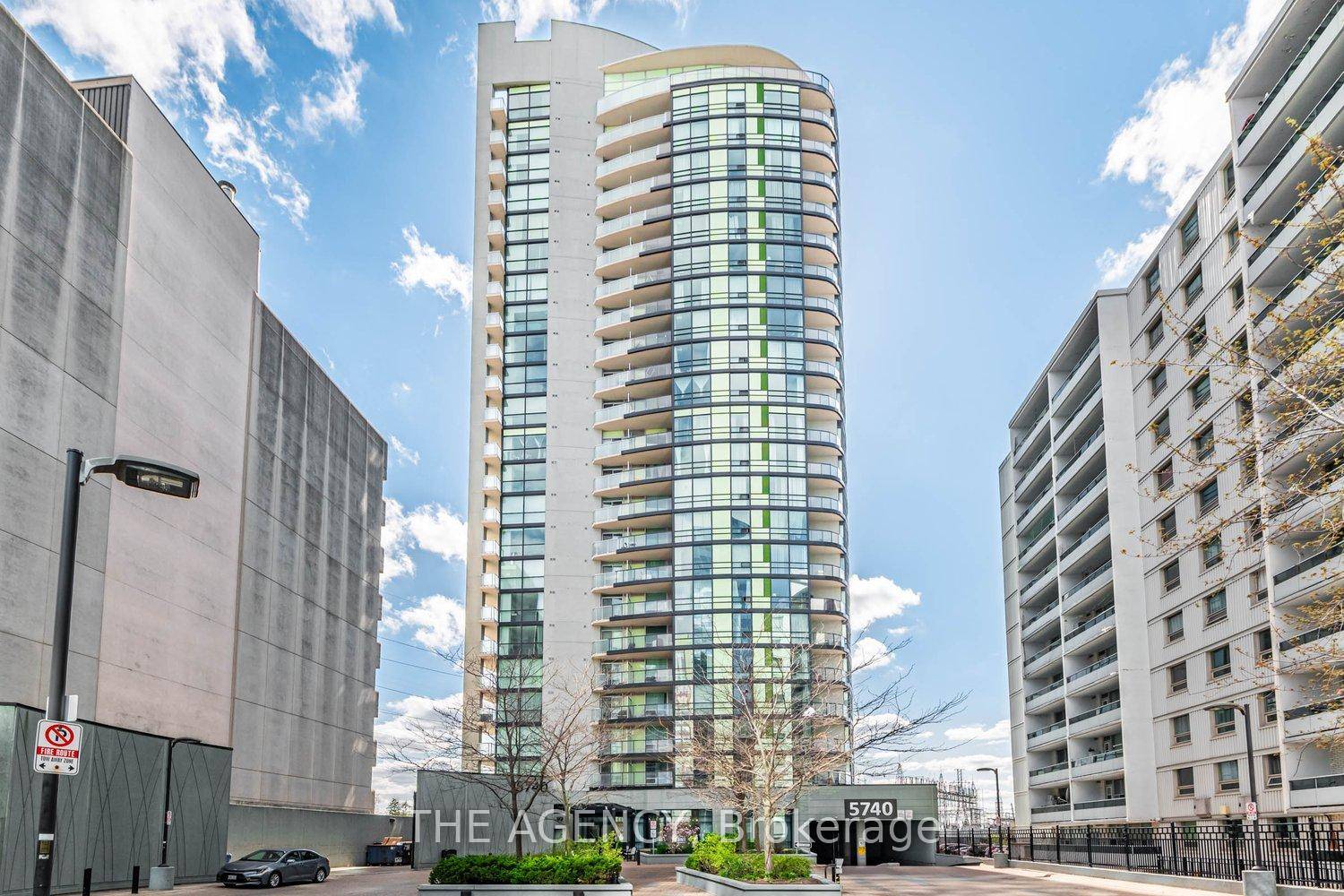Welcome to A rare opportunity of elegance in the heart of North York prestigious Palm Residences, ideally situated at Yonge amp ; Finch the ultimate address for sophisticated city living.