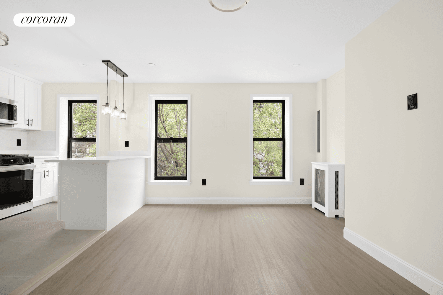 Brand new completely gut renovated top floor duplex unit of a classic Townhouse on an amazing location of ParkSlope Boerum Hill downtown Brooklyn.