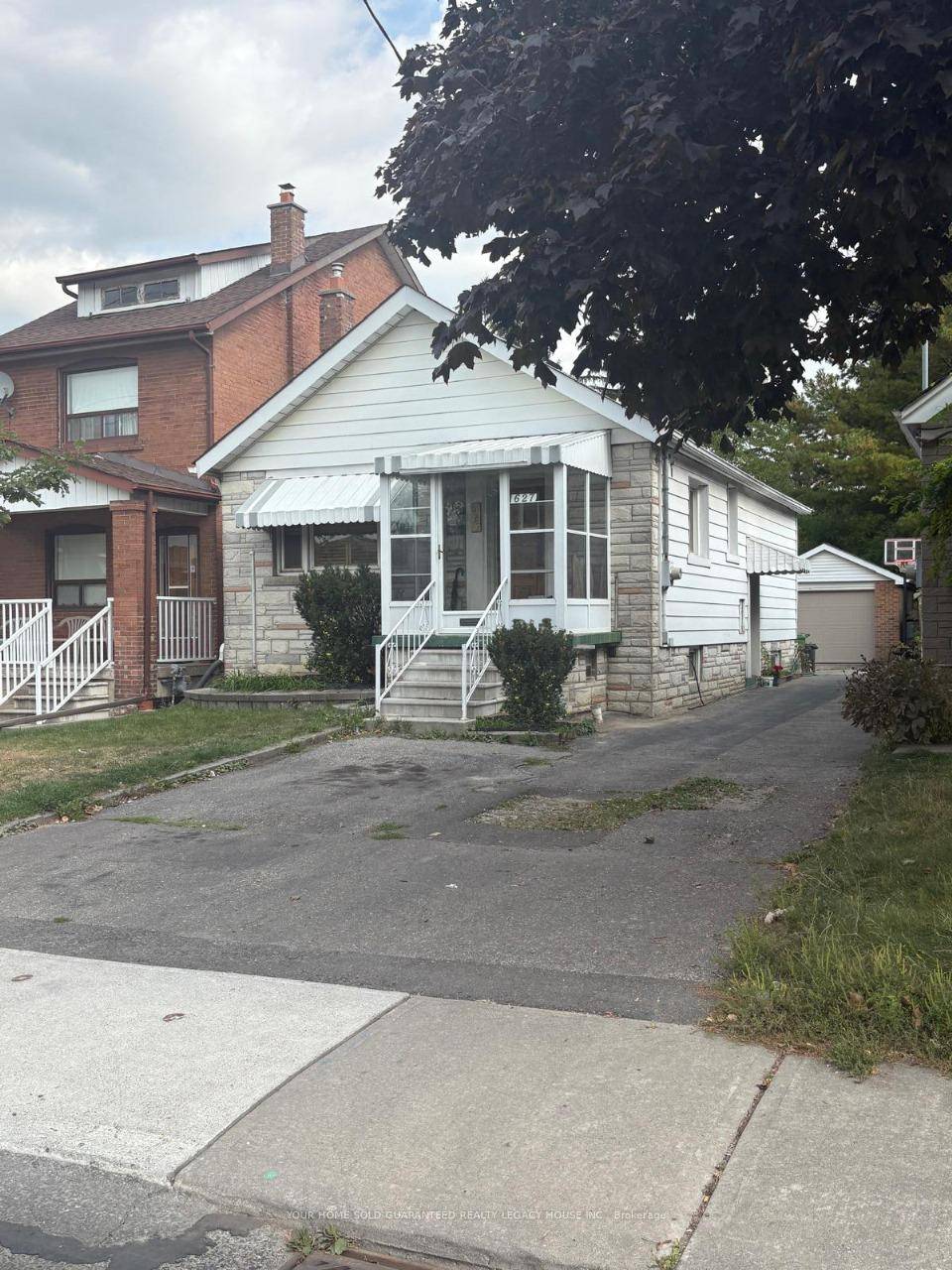 RBID HOME FOR SALE. HOMEOWNER RELOCATING 867, 000 Rare Bungalow with space, charm and opportunity awaits.