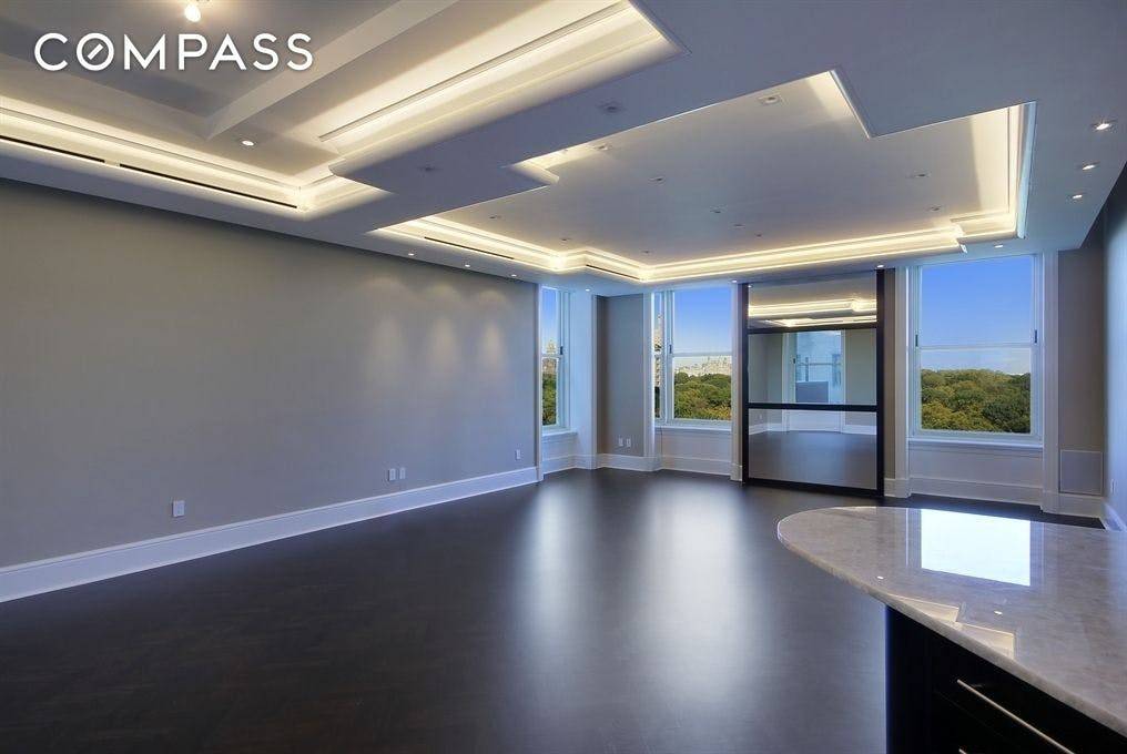Located in the legendary Plaza Private Residences and offering direct views of Manhattan's iconic Central Park, this sprawling three bedroom home has been renovated to the highest standards.