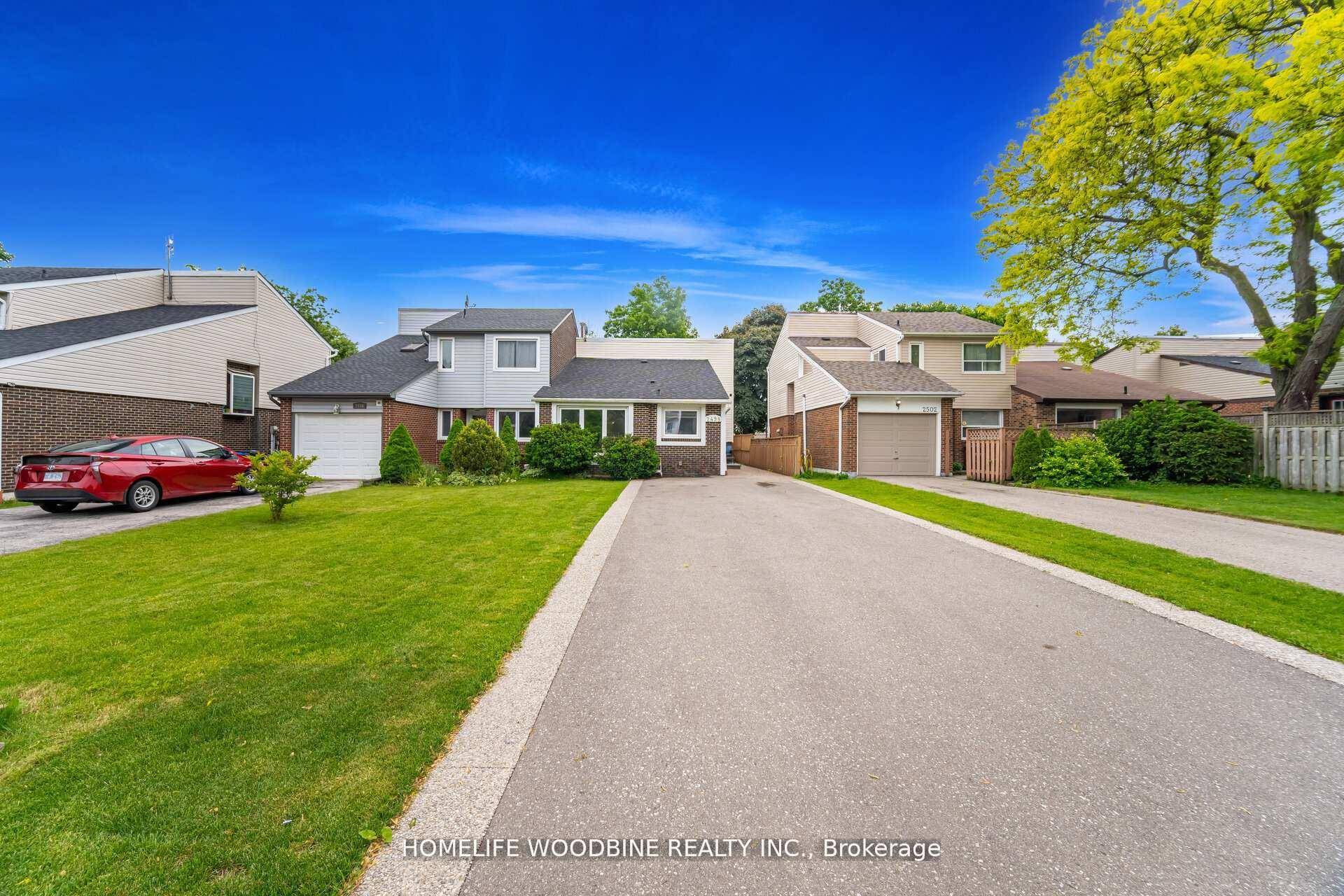 Welcome to 2498 Mainroyal St, Mississauga.
