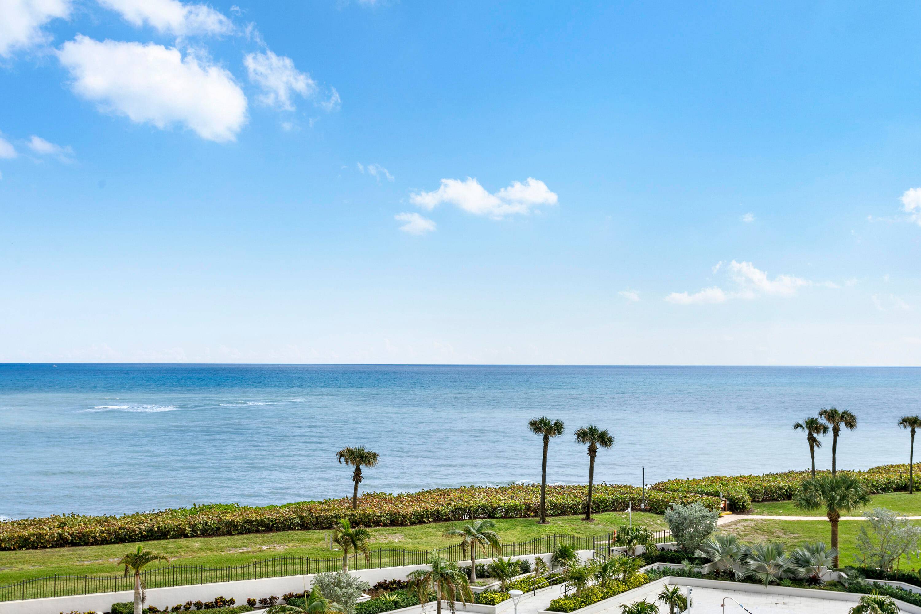 5th floor direct oceanfront condo in Jupiter Florida.
