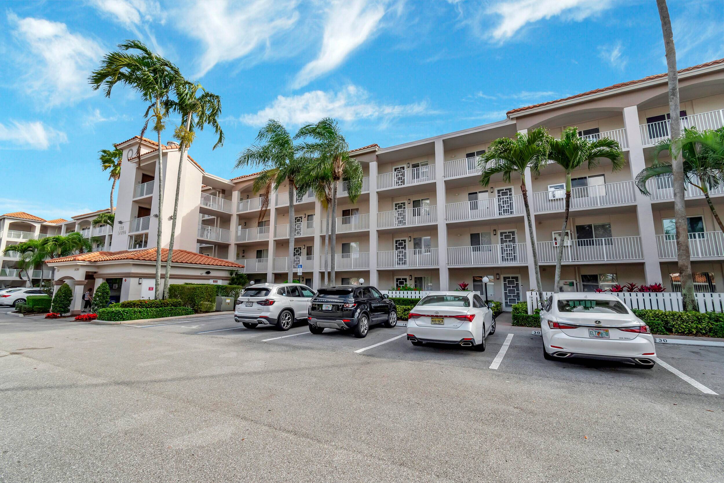 Investors welcome ! New tenant in place.