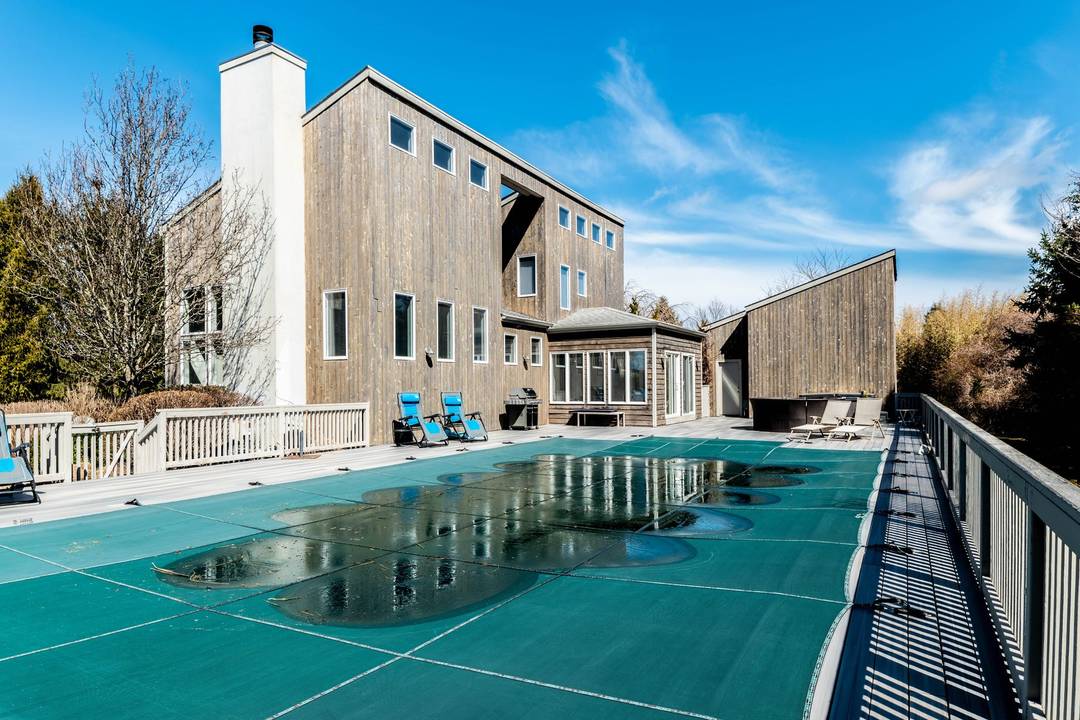 5 Bedroom in Bridgehampton